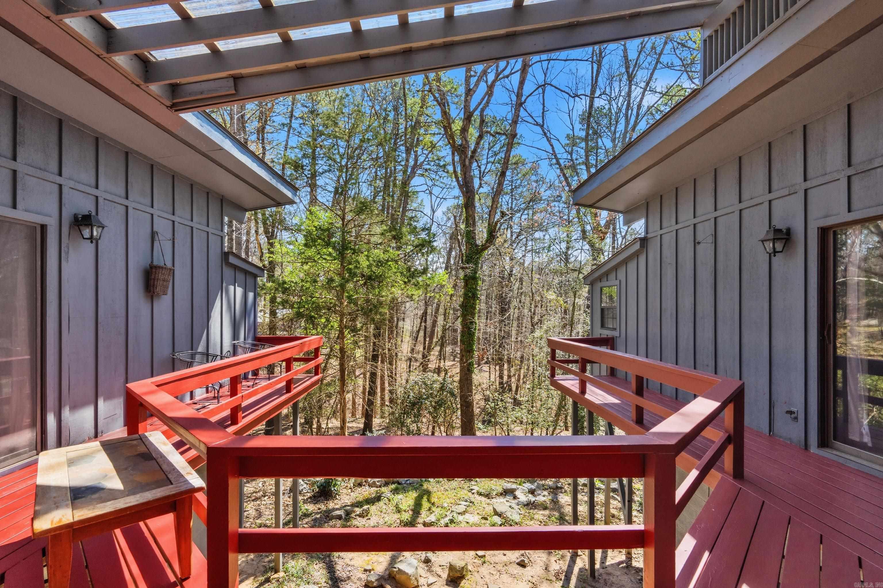 11 Ona  Hot Springs Village, AR