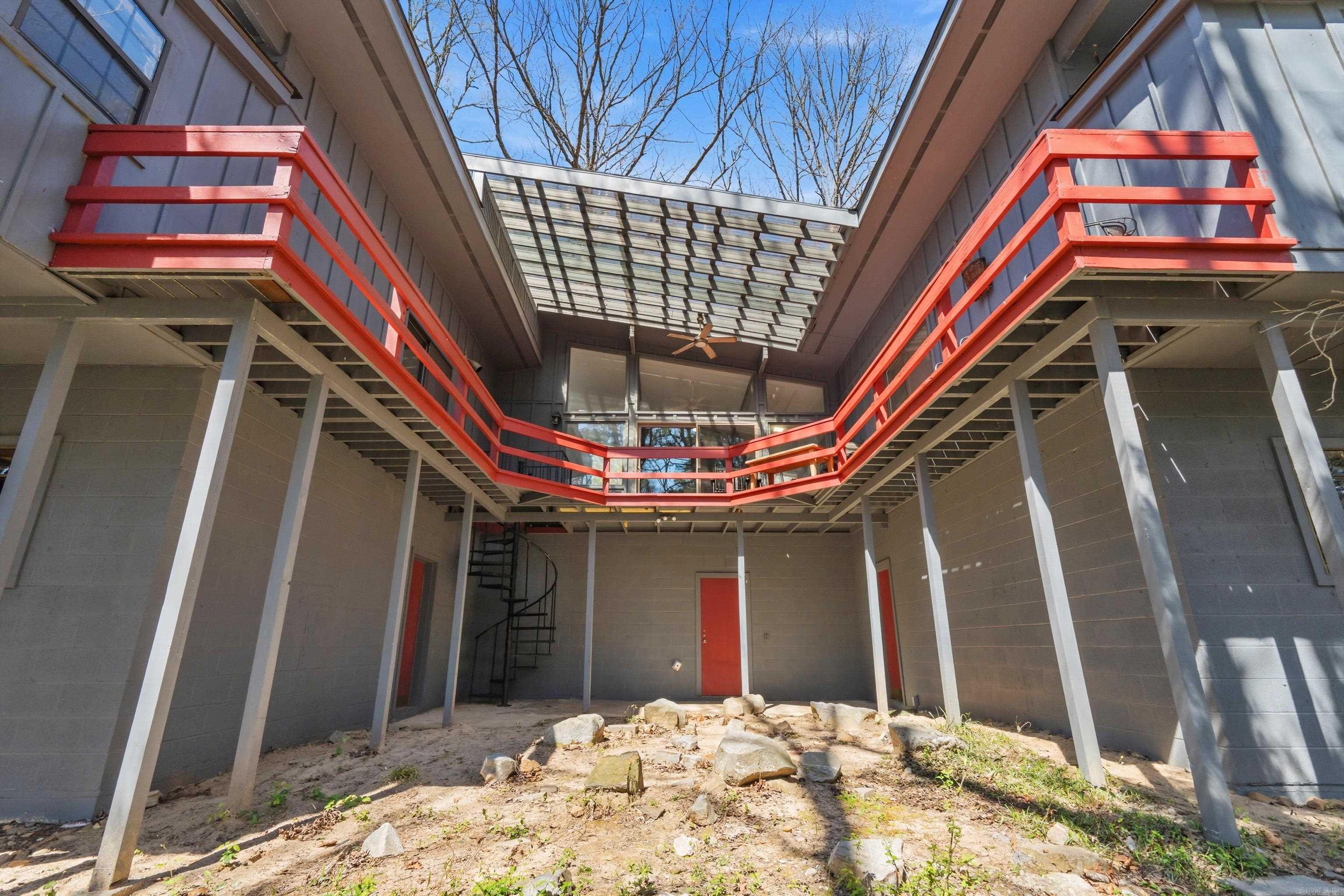 11 Ona  Hot Springs Village, AR