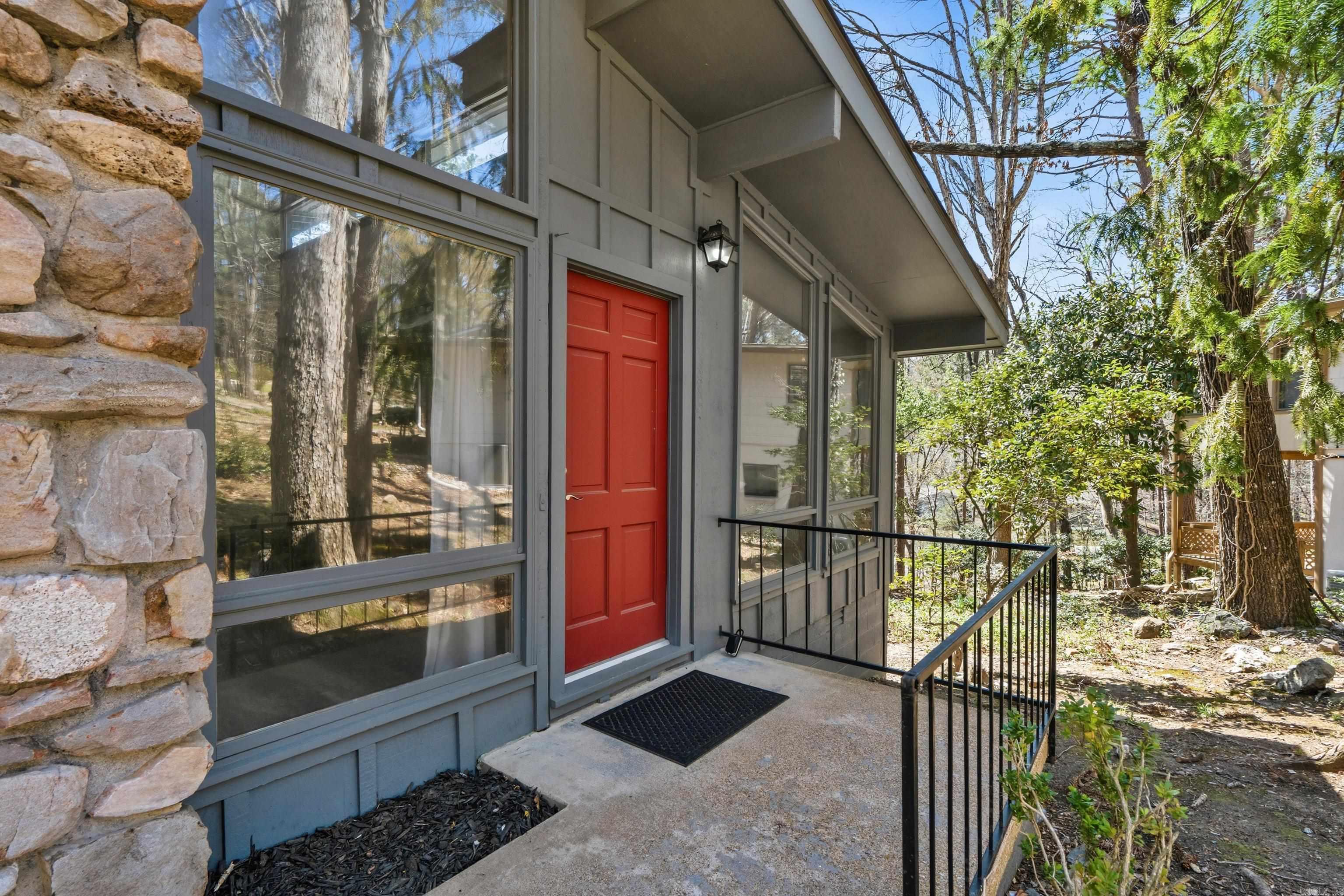 11 Ona  Hot Springs Village, AR