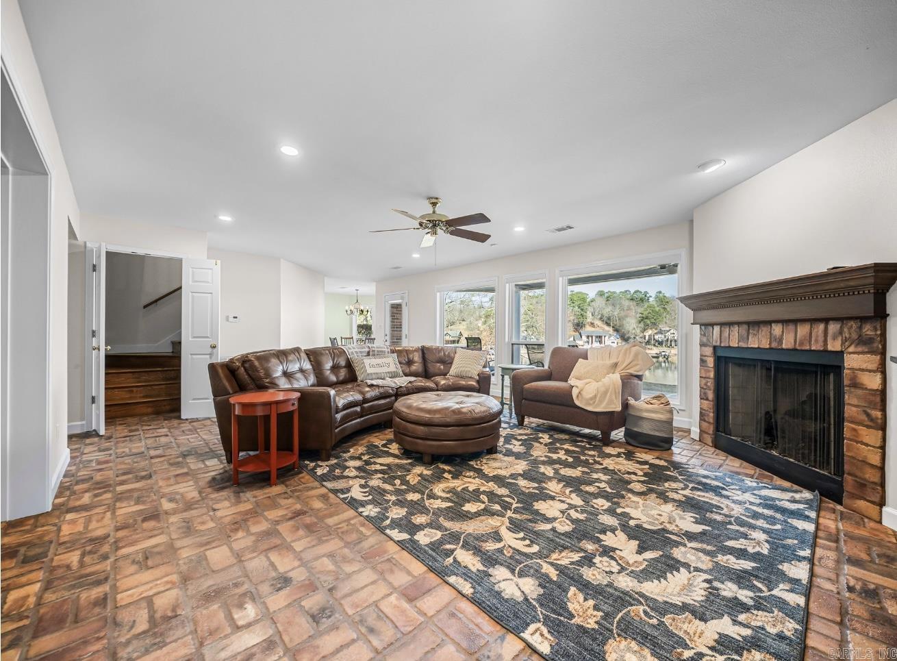 293 Tanglewood Rd  Hot Springs, AR