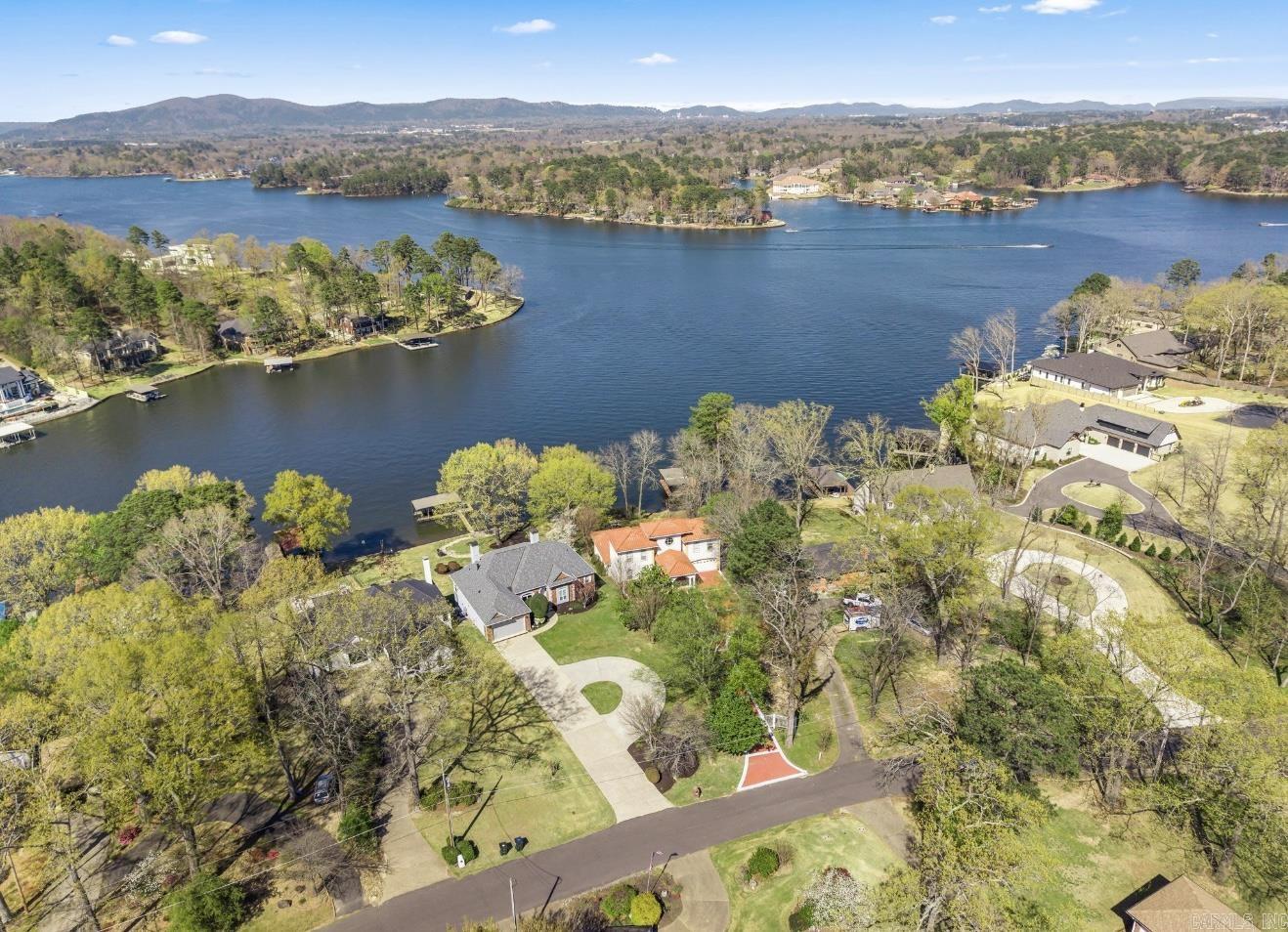 293 Tanglewood Rd  Hot Springs, AR