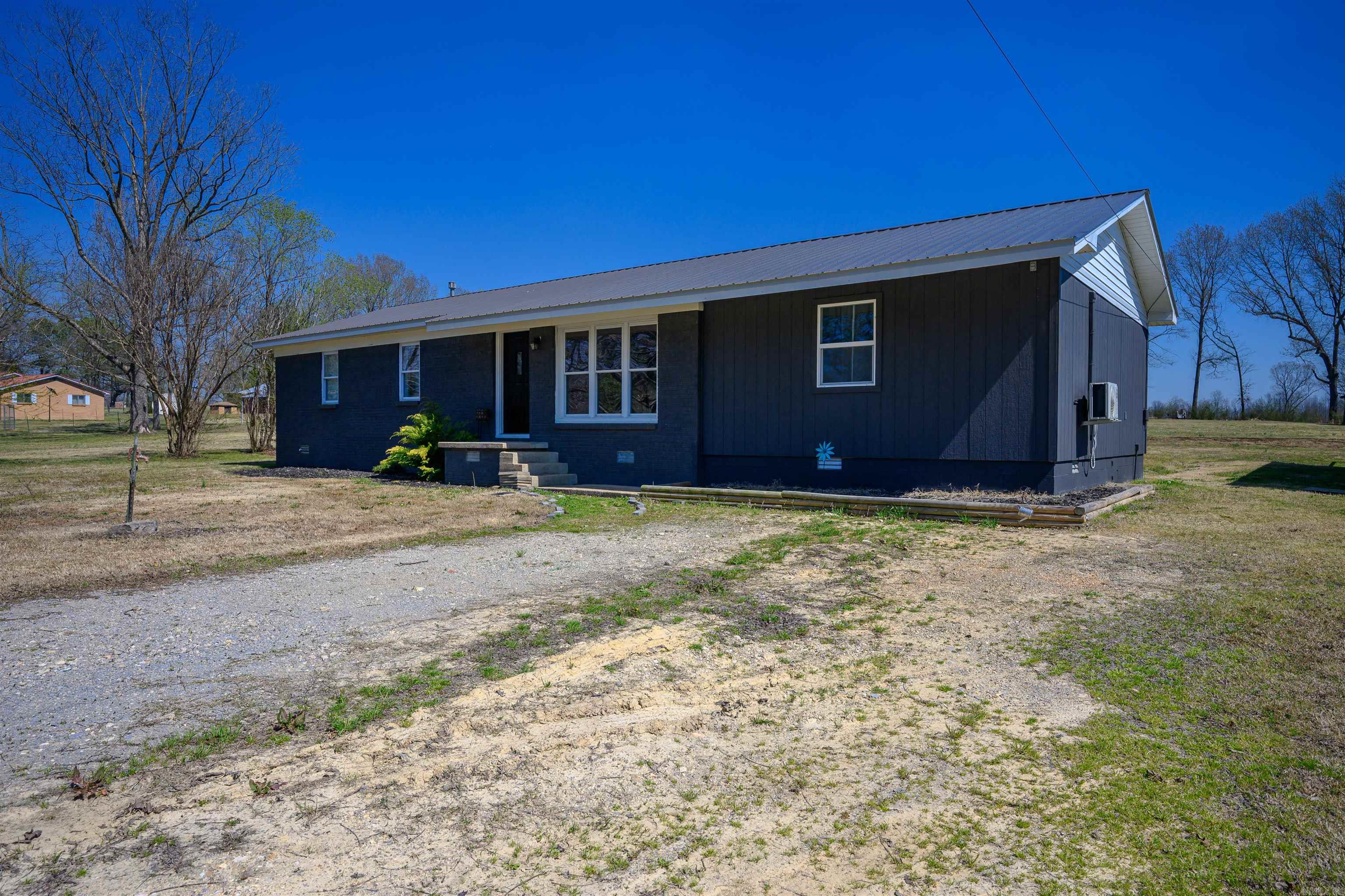 546 AR 25  Lynn, AR