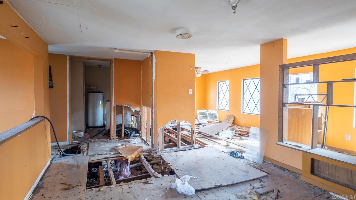 8125 Heart Road  Mammoth Spring, AR