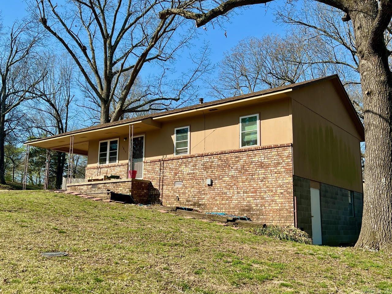 1815 N Bryant  Pocahontas, AR