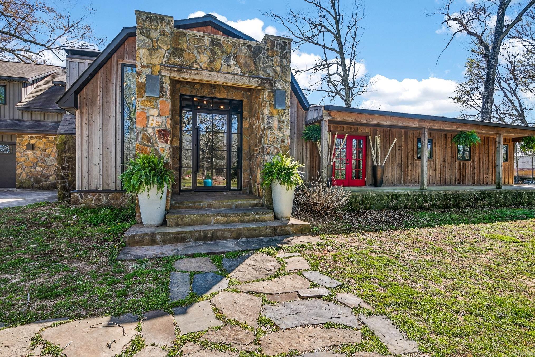 1281 Bethlehem  Austin, AR