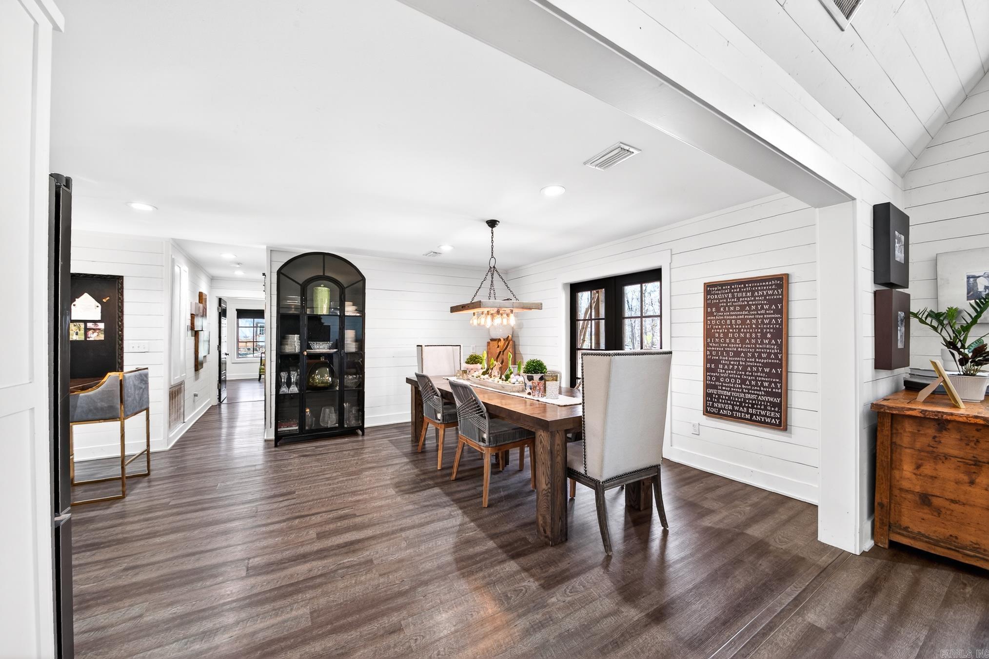 1281 Bethlehem  Austin, AR