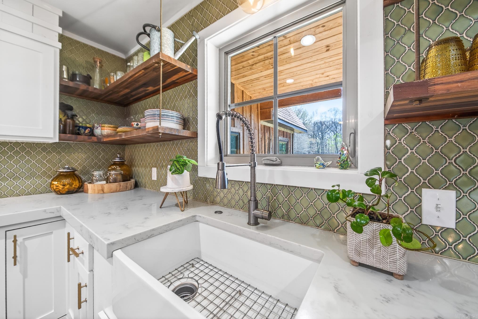 1281 Bethlehem  Austin, AR