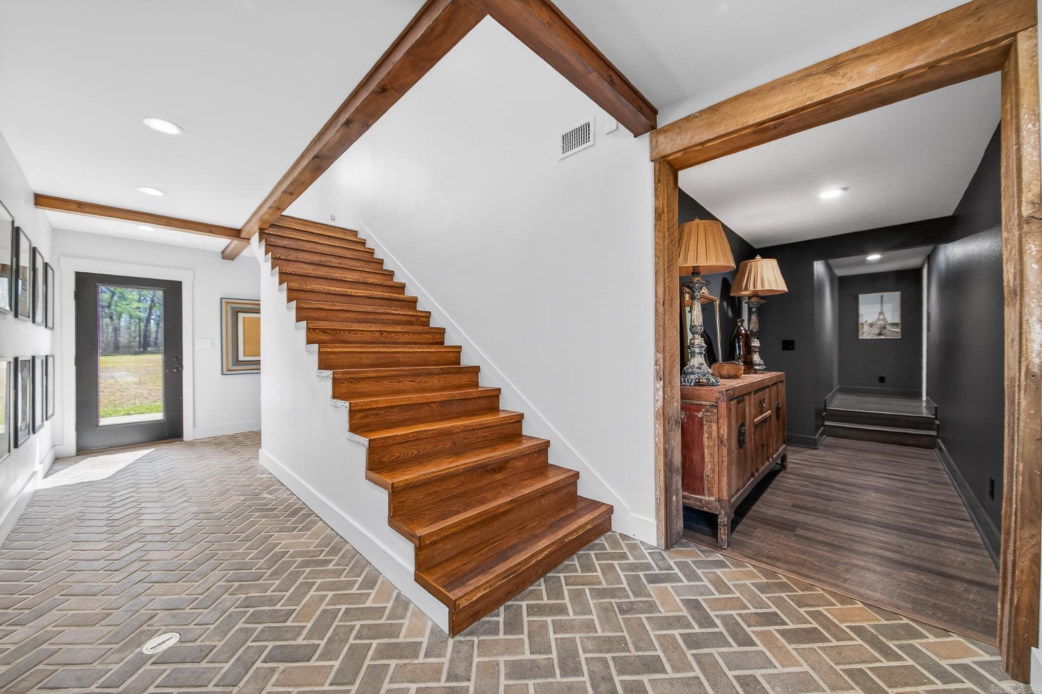 1281 Bethlehem  Austin, AR