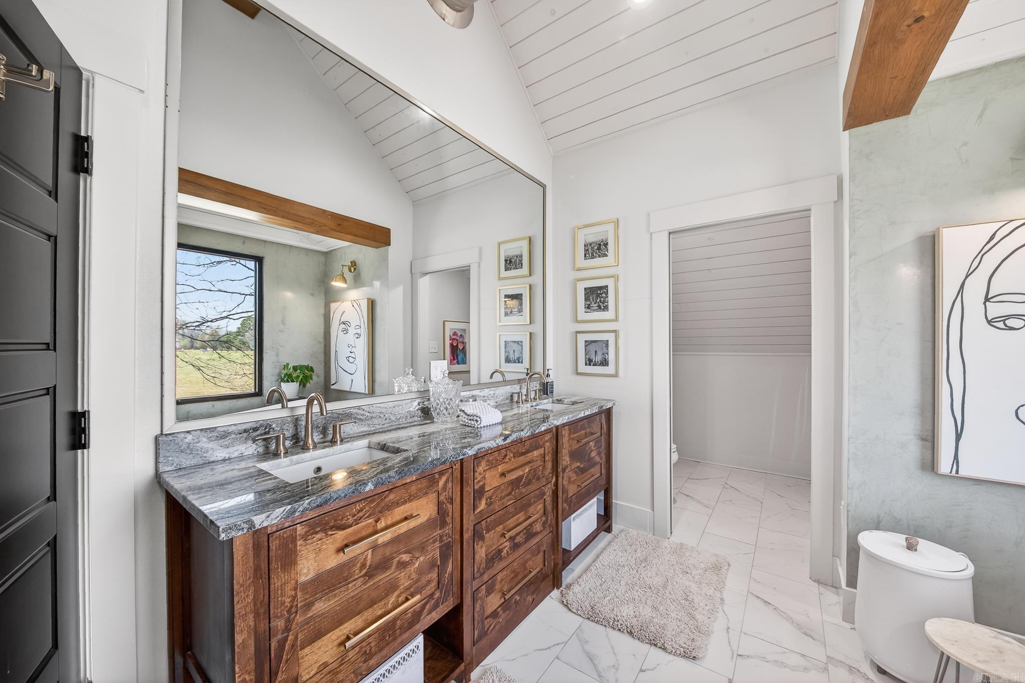 1281 Bethlehem  Austin, AR