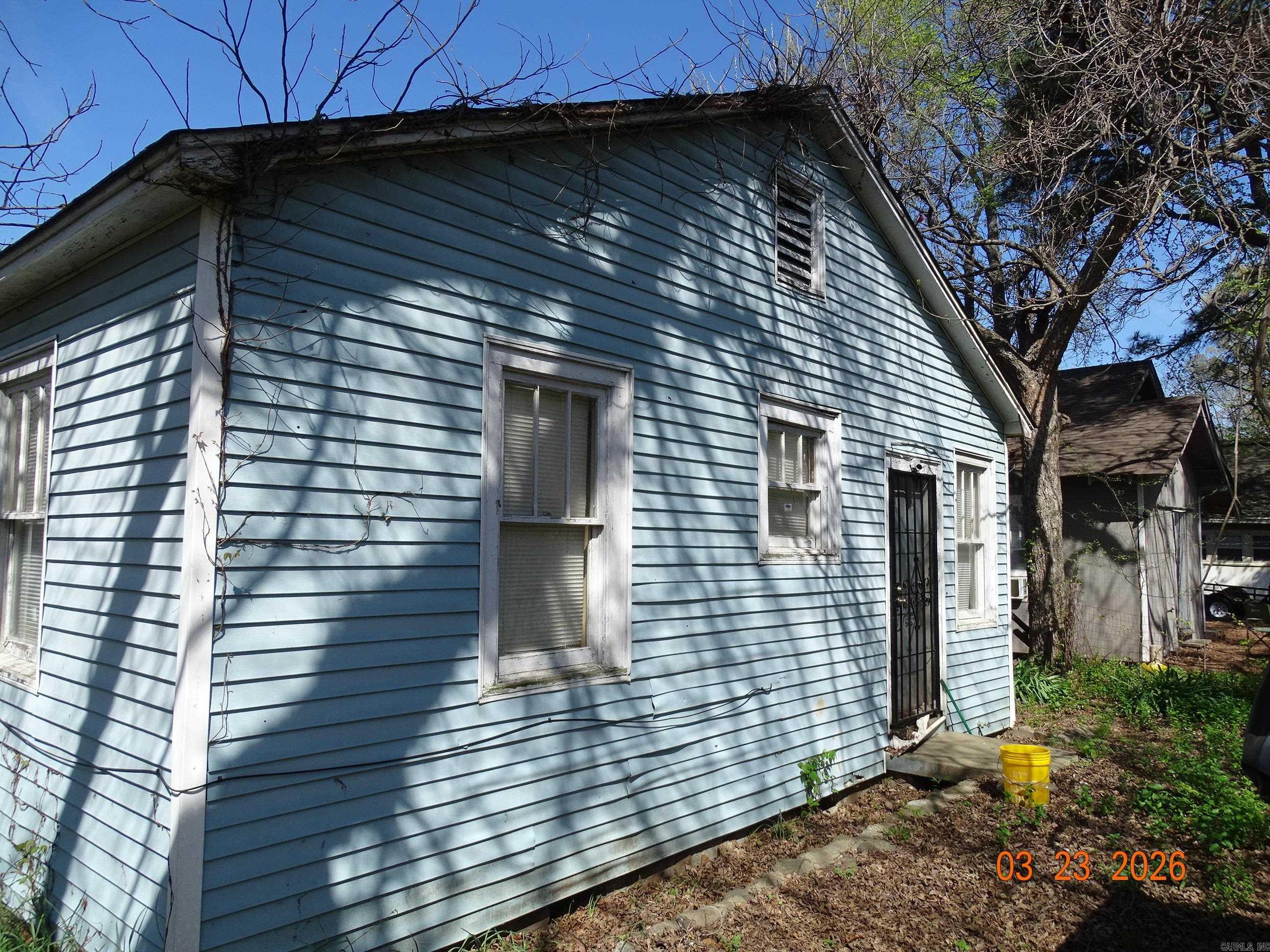 1815 Thayer  Little Rock, AR