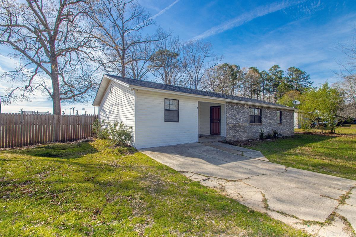 1 Whippoorwill  Sheridan, AR