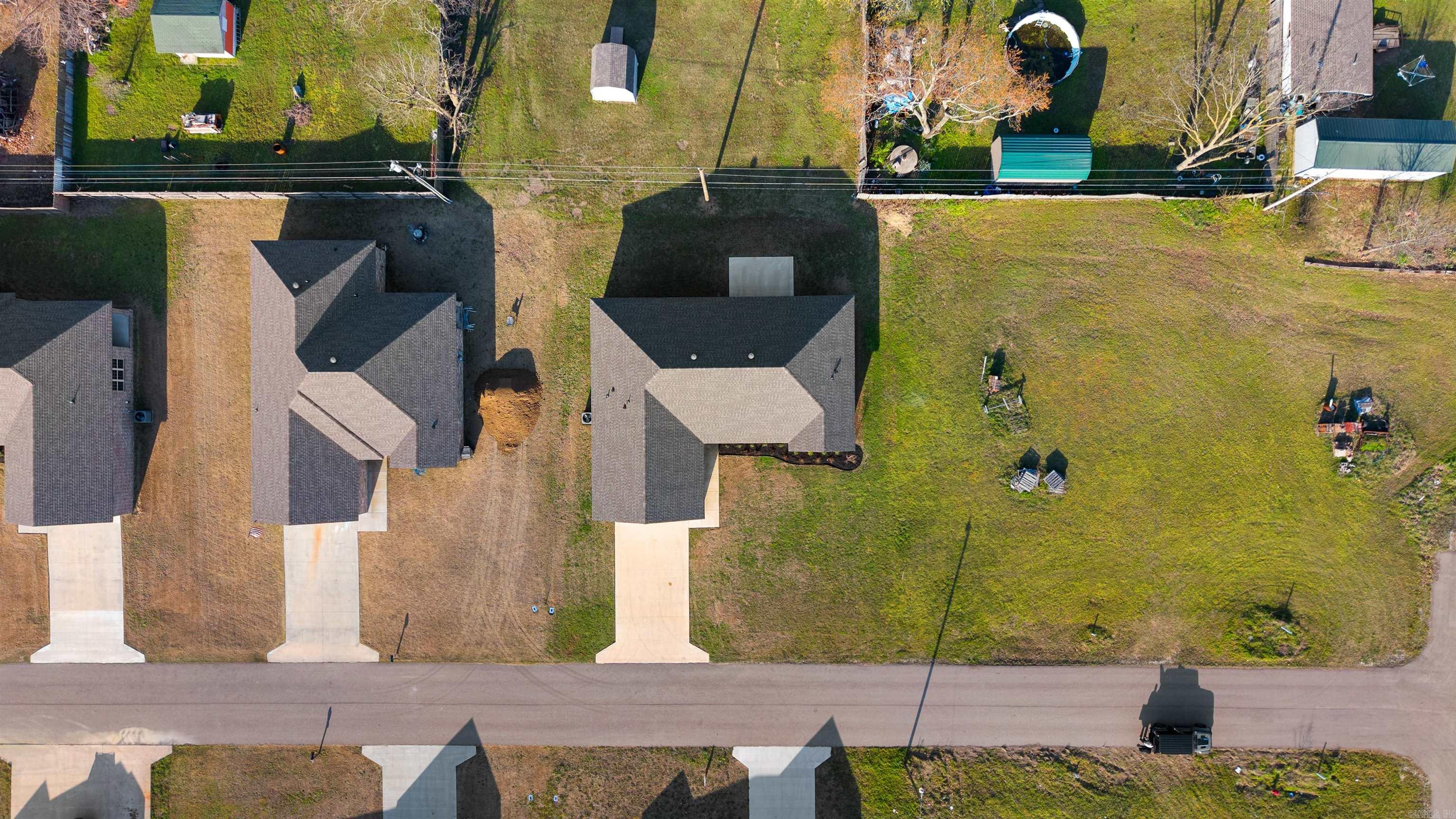 121 Pecan  Lake City, AR