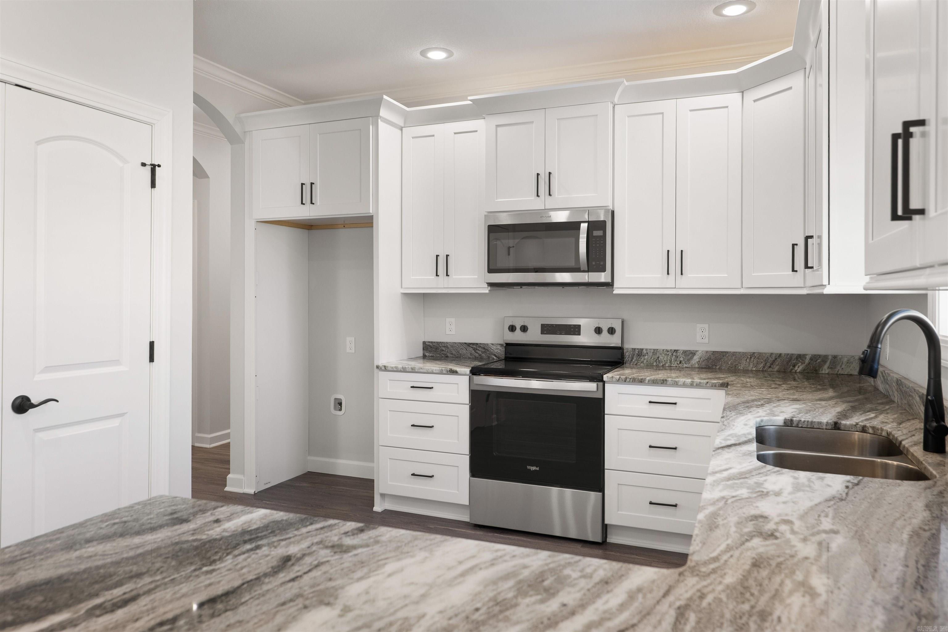 121 Pecan  Lake City, AR