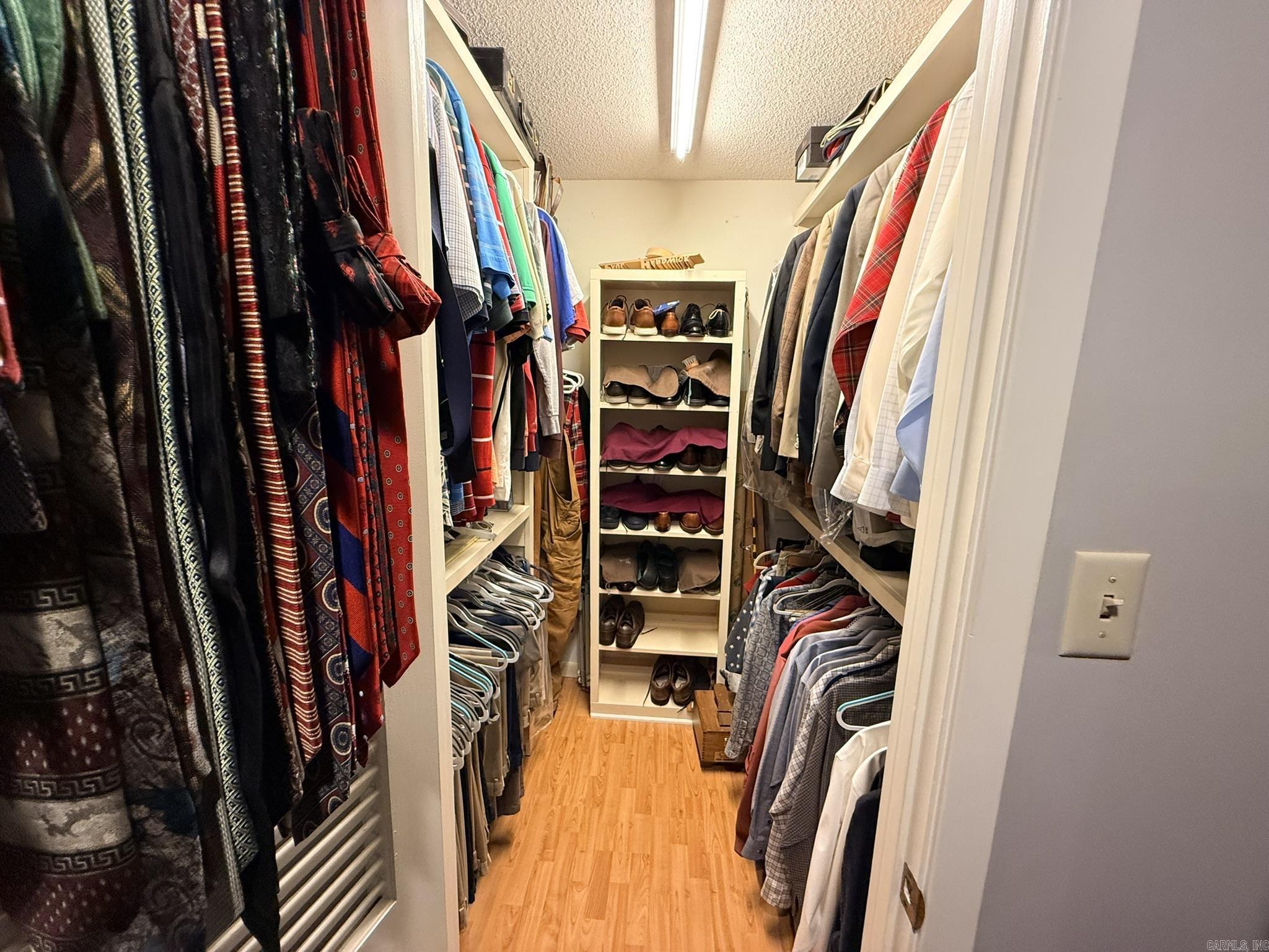 3090 Cherokee  Camden, AR