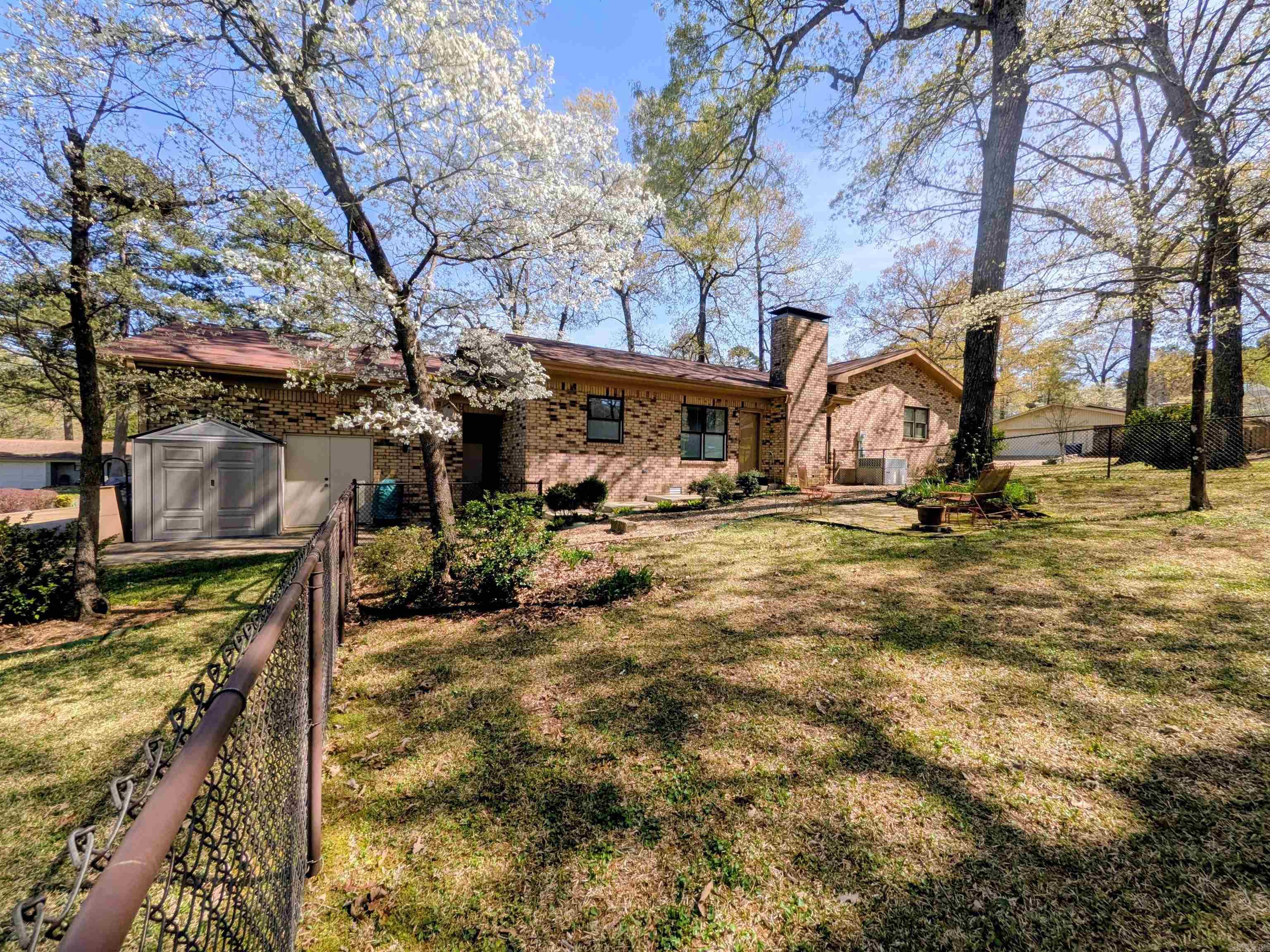 3090 Cherokee  Camden, AR