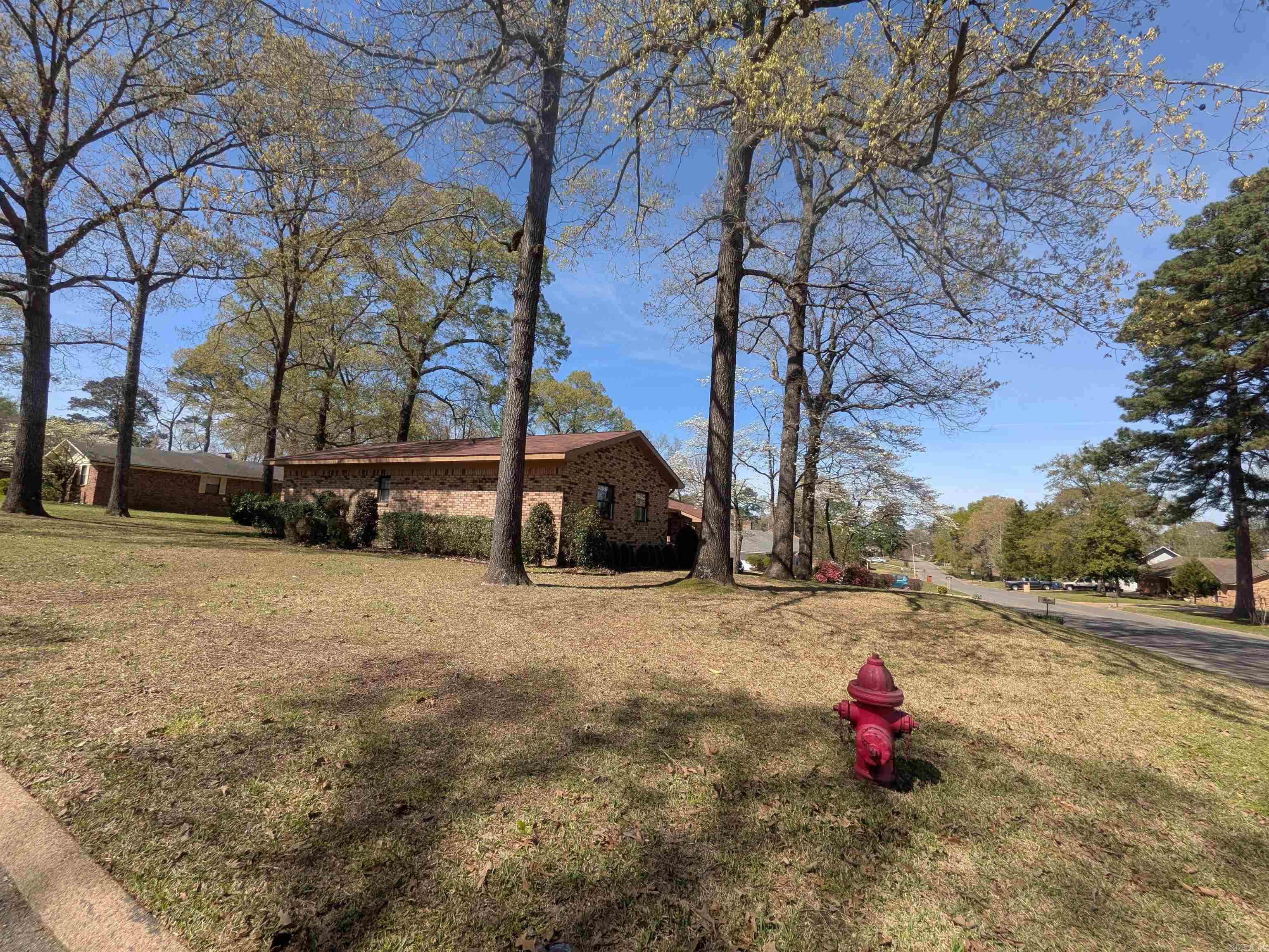 3090 Cherokee  Camden, AR