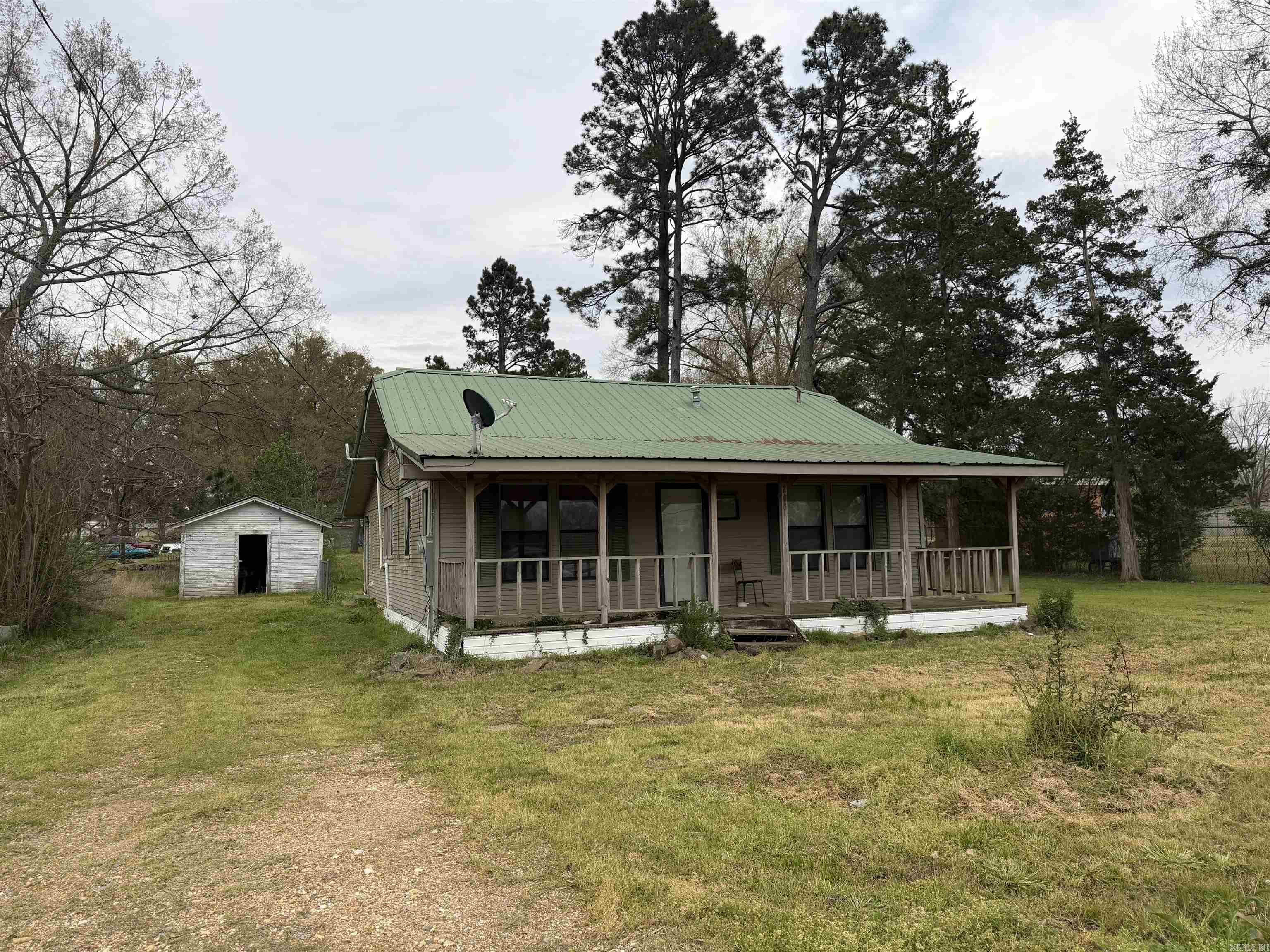 206 E First St  Emmet, AR