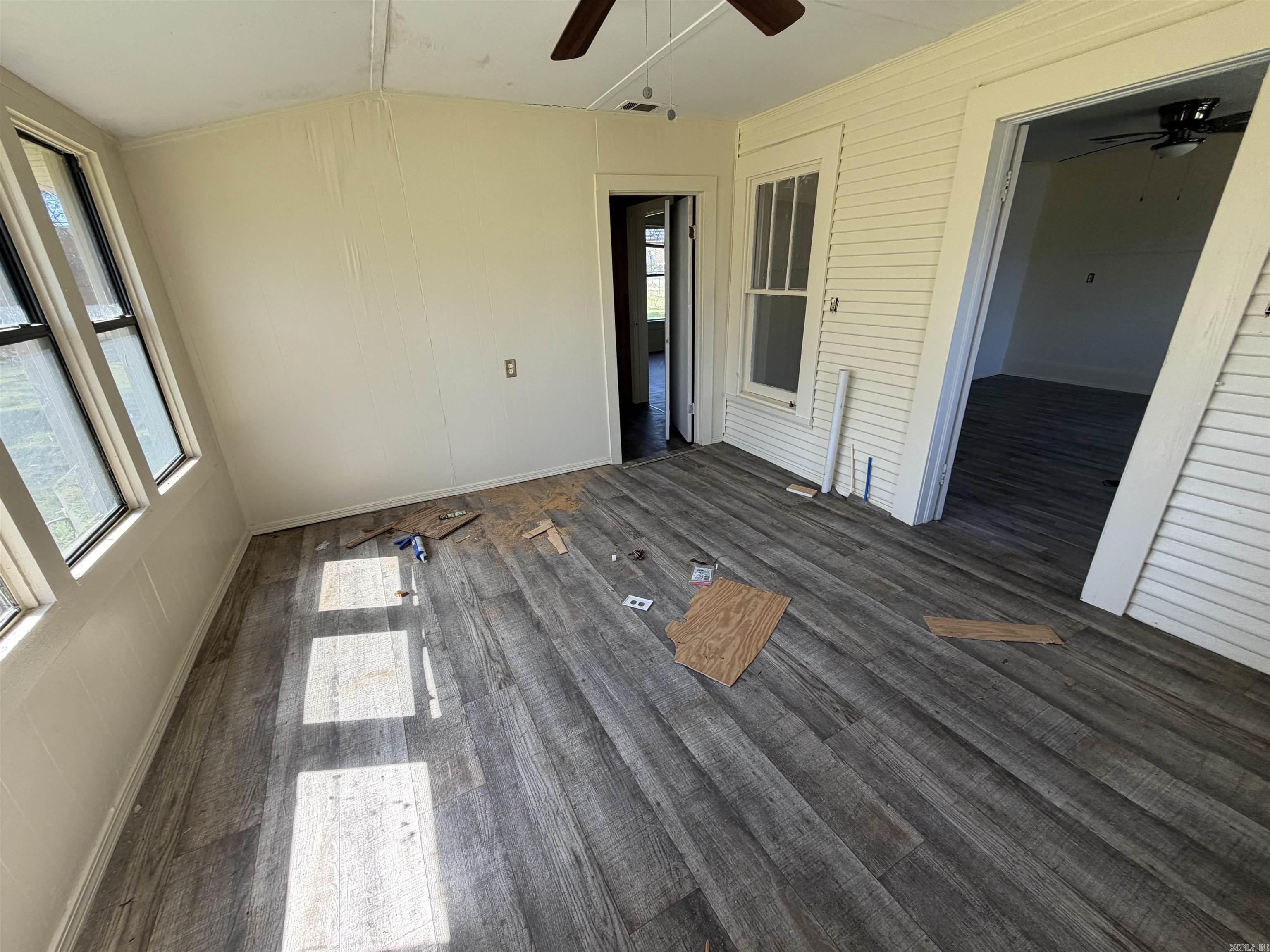 206 E First St  Emmet, AR