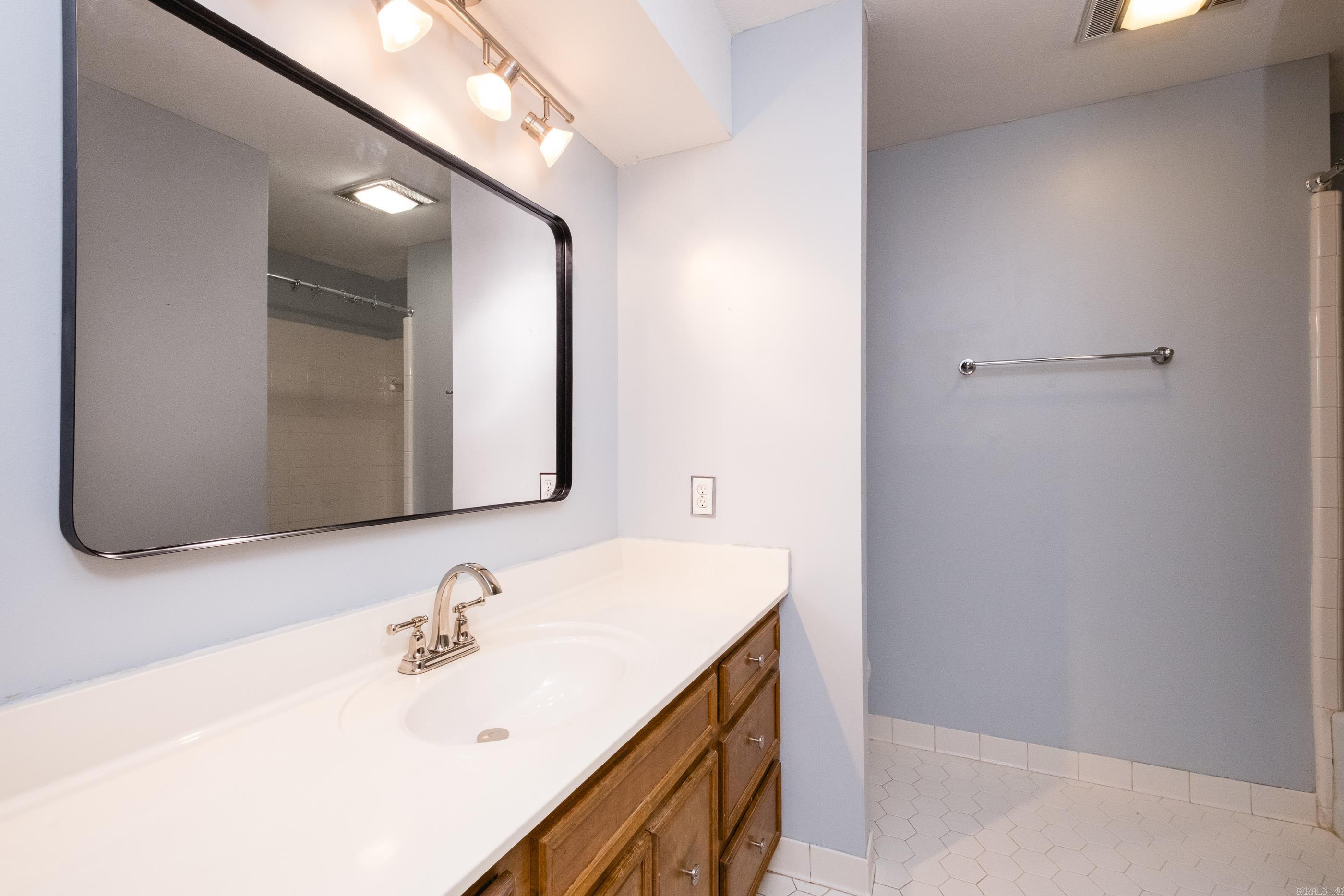 12 Shawbridge  Little Rock, AR