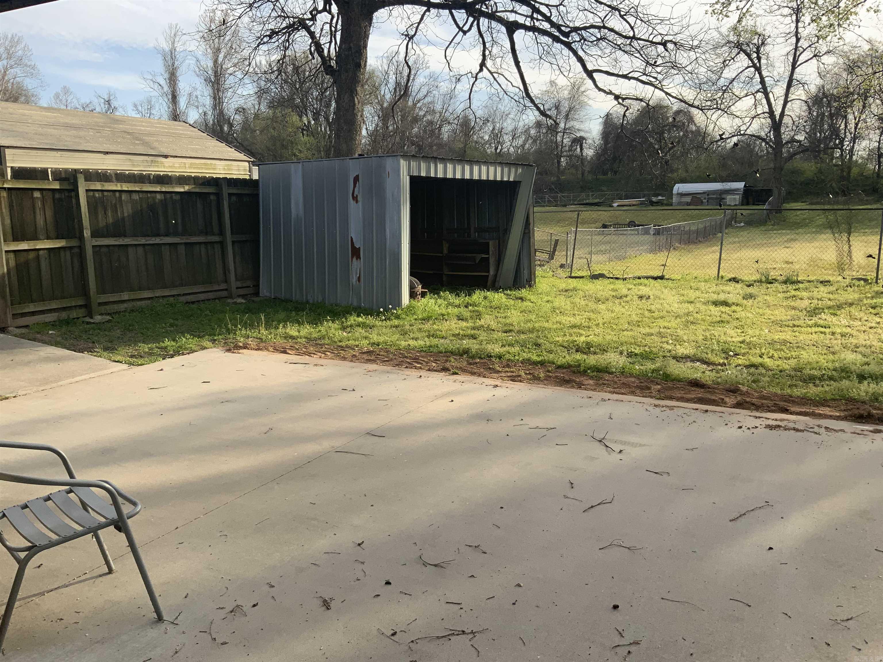 3006 Riverside dr.  Pine Bluff, AR