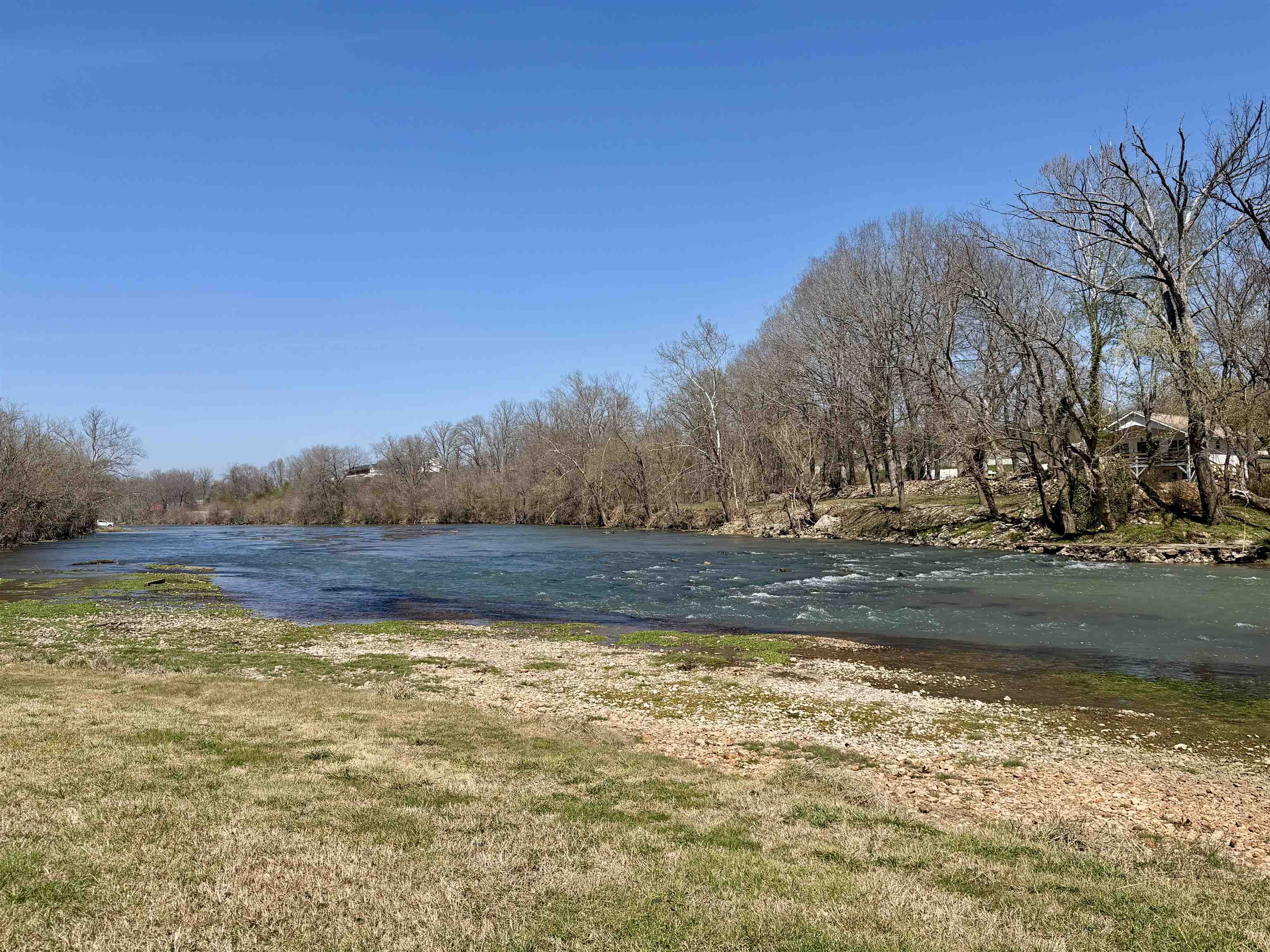 620 Riverview Drive  Mammoth Spring, AR