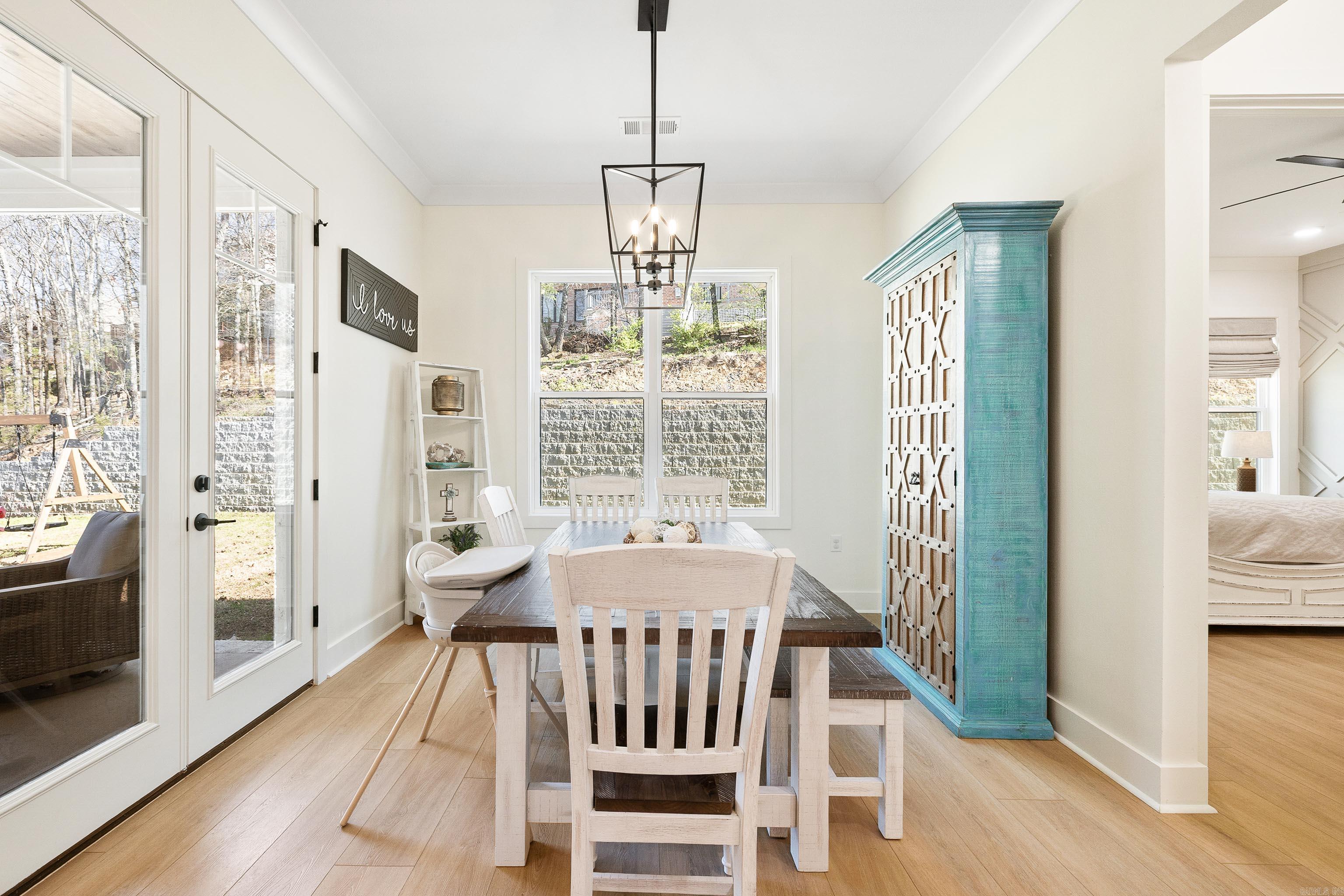 915 Valley Creek  North Little Rock, AR