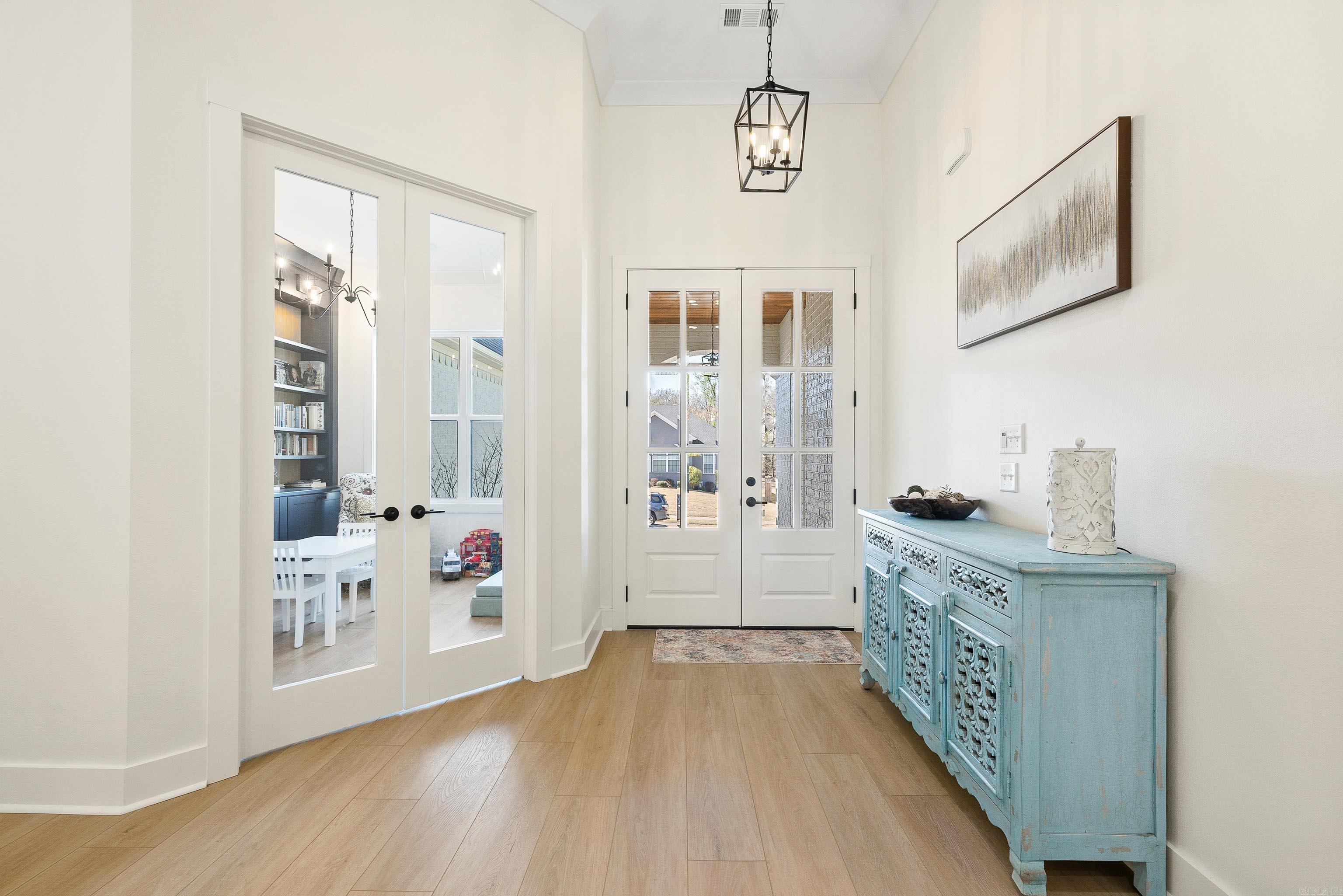 915 Valley Creek  North Little Rock, AR