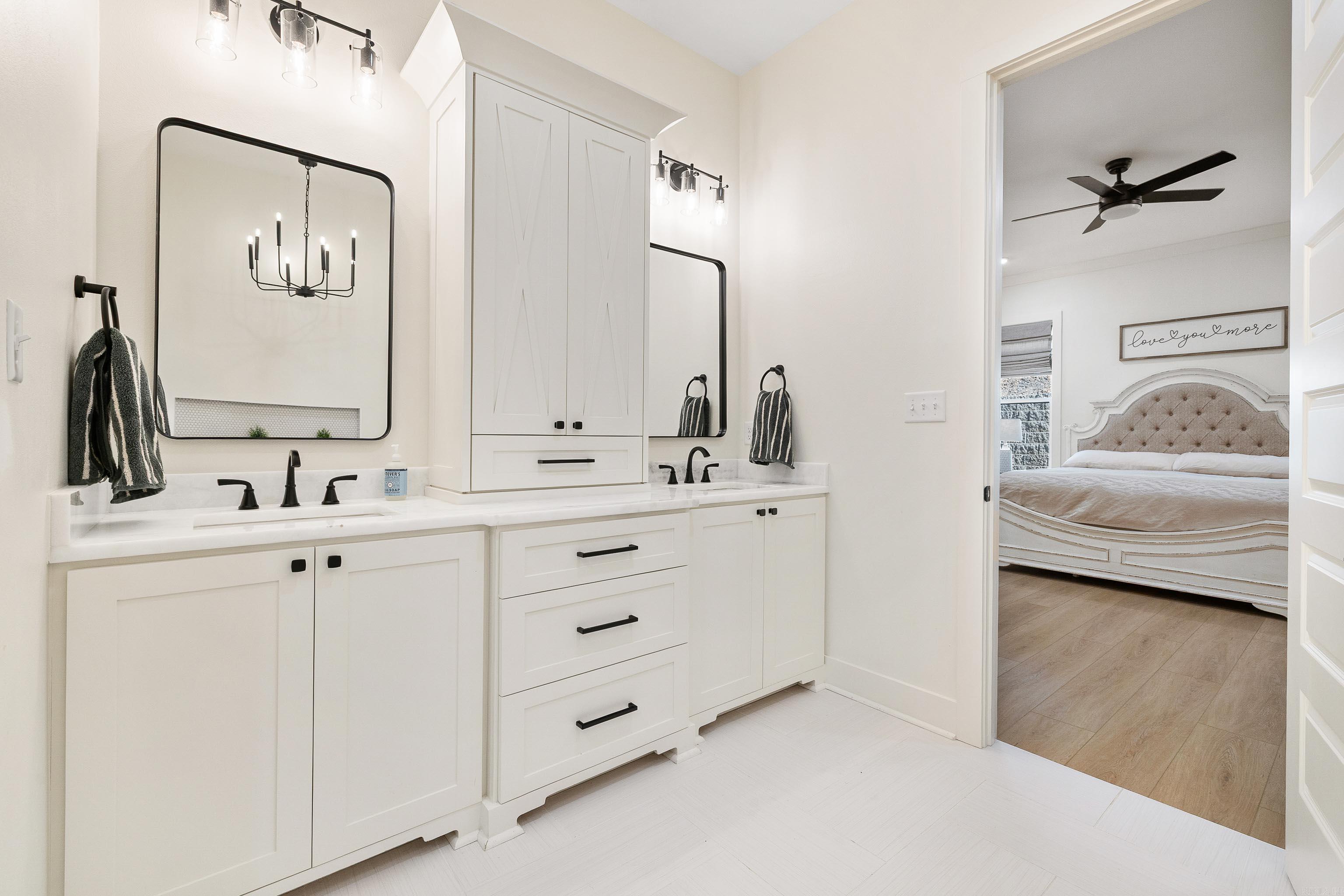 915 Valley Creek  North Little Rock, AR