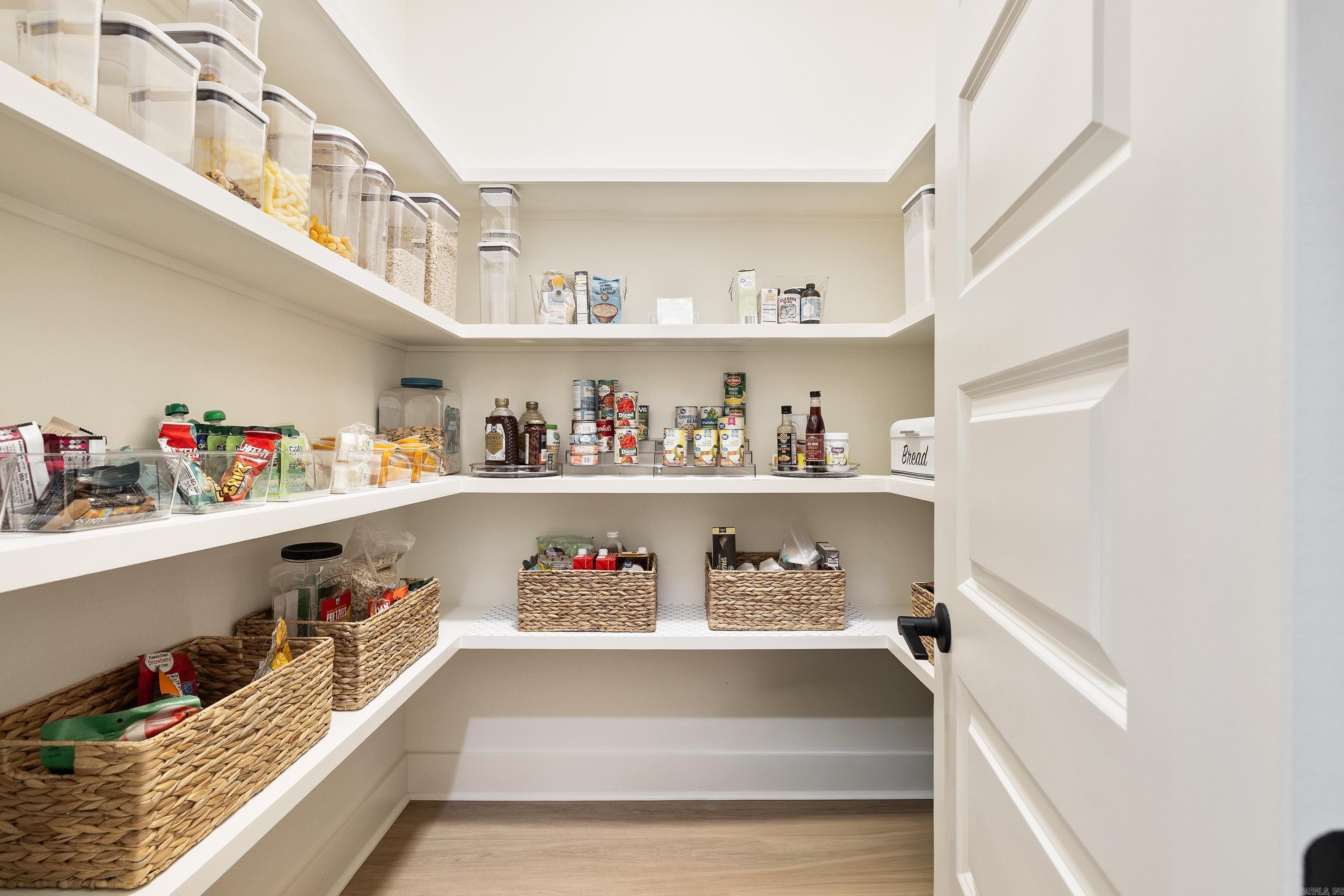 915 Valley Creek  North Little Rock, AR