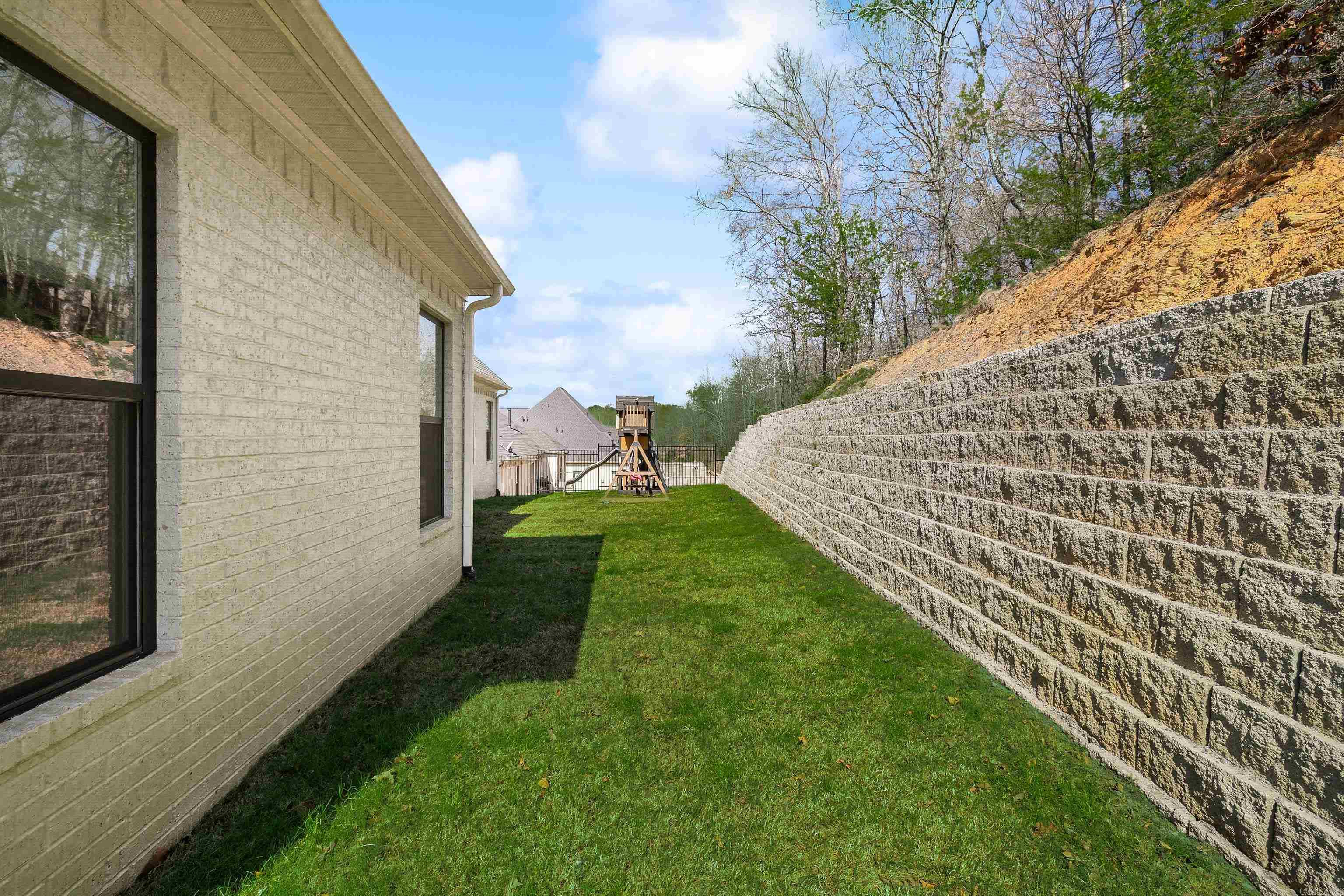 915 Valley Creek  North Little Rock, AR