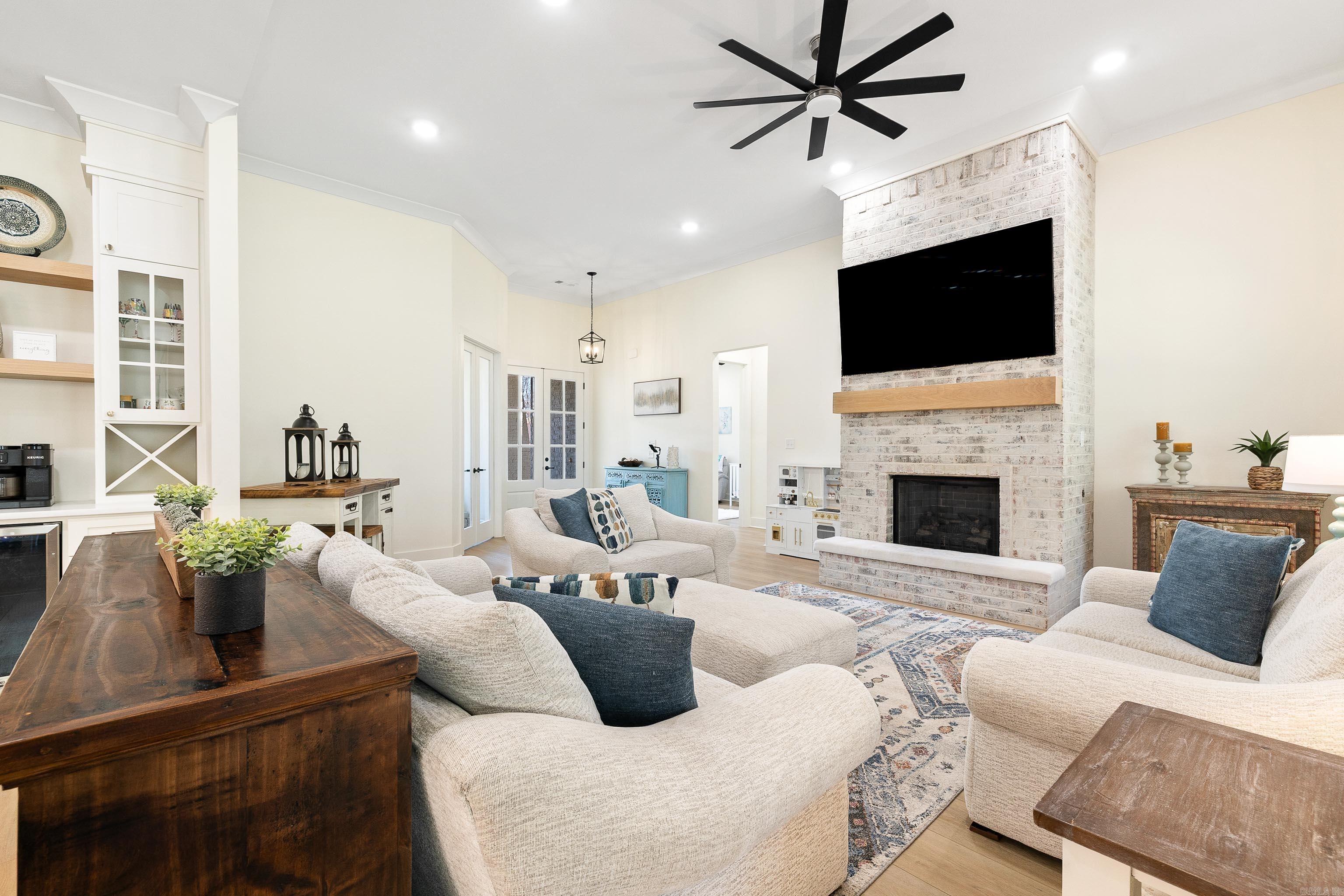 915 Valley Creek  North Little Rock, AR