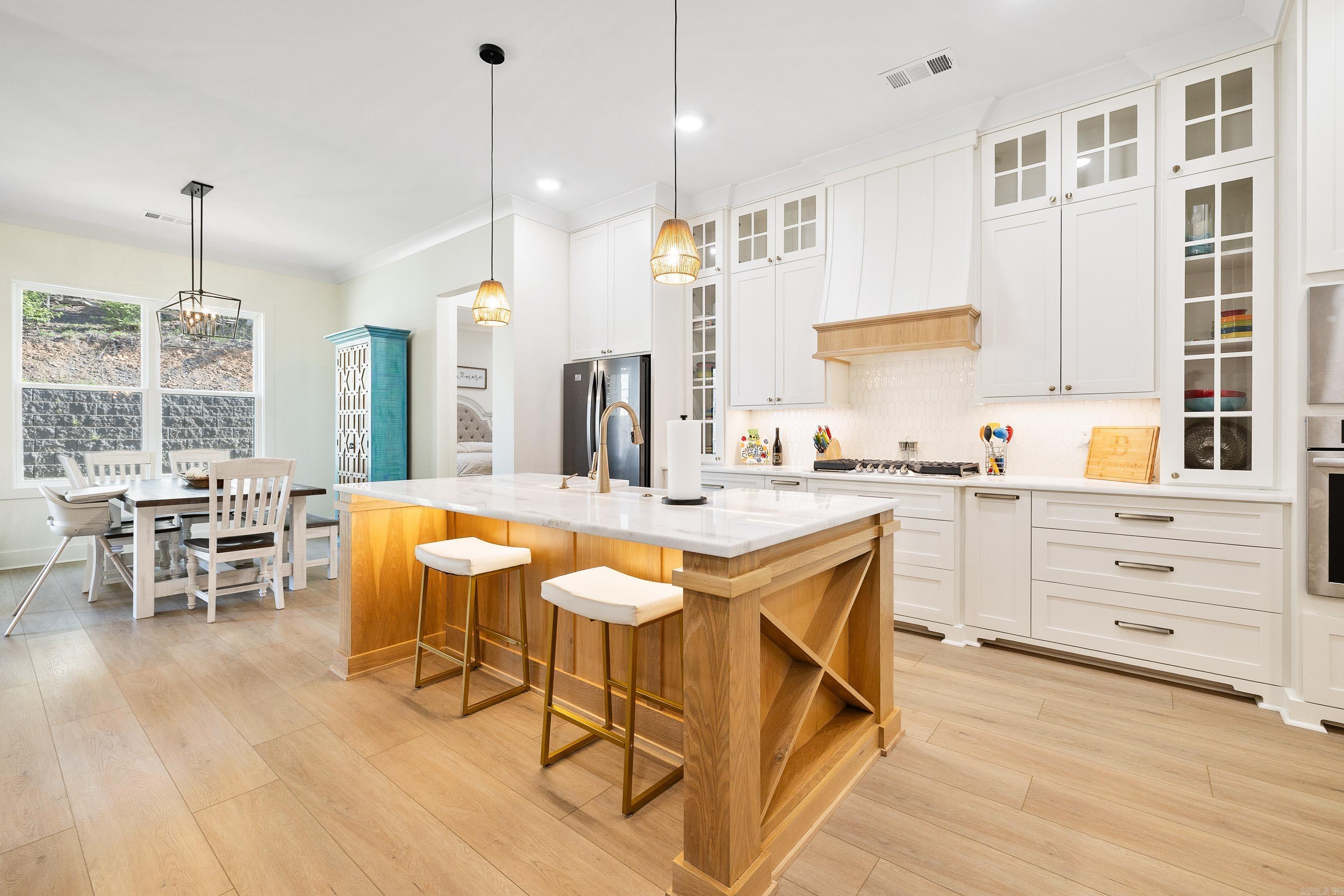 915 Valley Creek  North Little Rock, AR