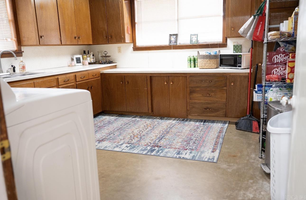 1004 S Evans  White Hall, AR