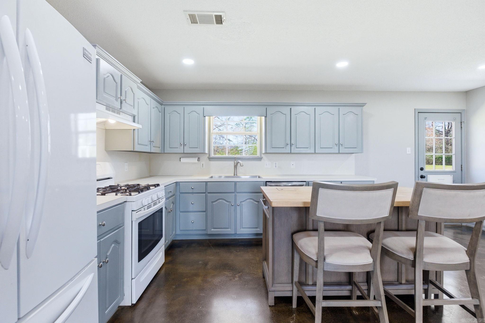 8701 Centennial  Jacksonville, AR