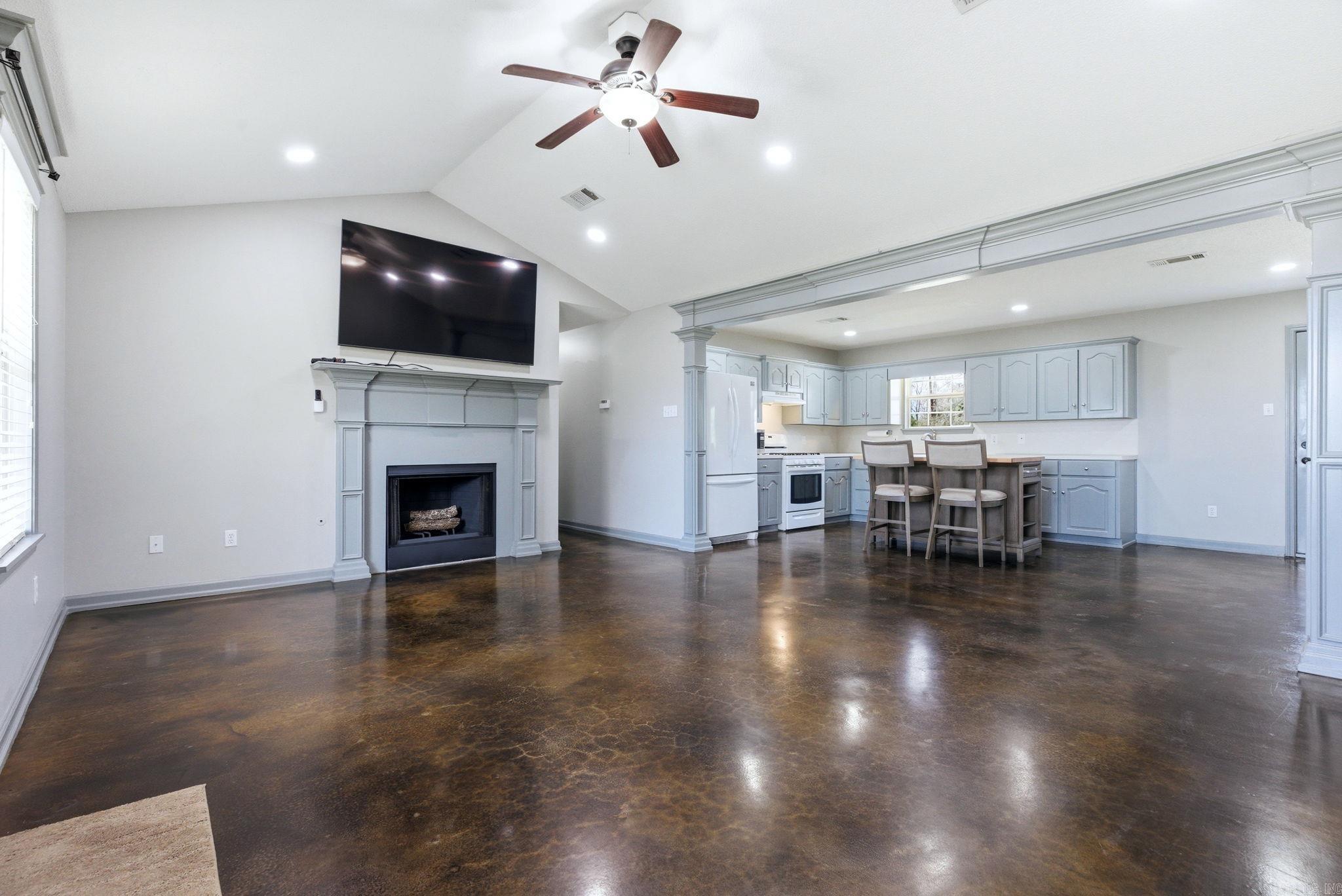 8701 Centennial  Jacksonville, AR