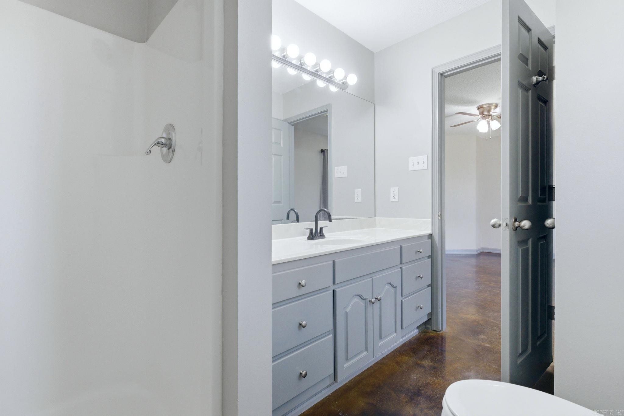 8701 Centennial  Jacksonville, AR