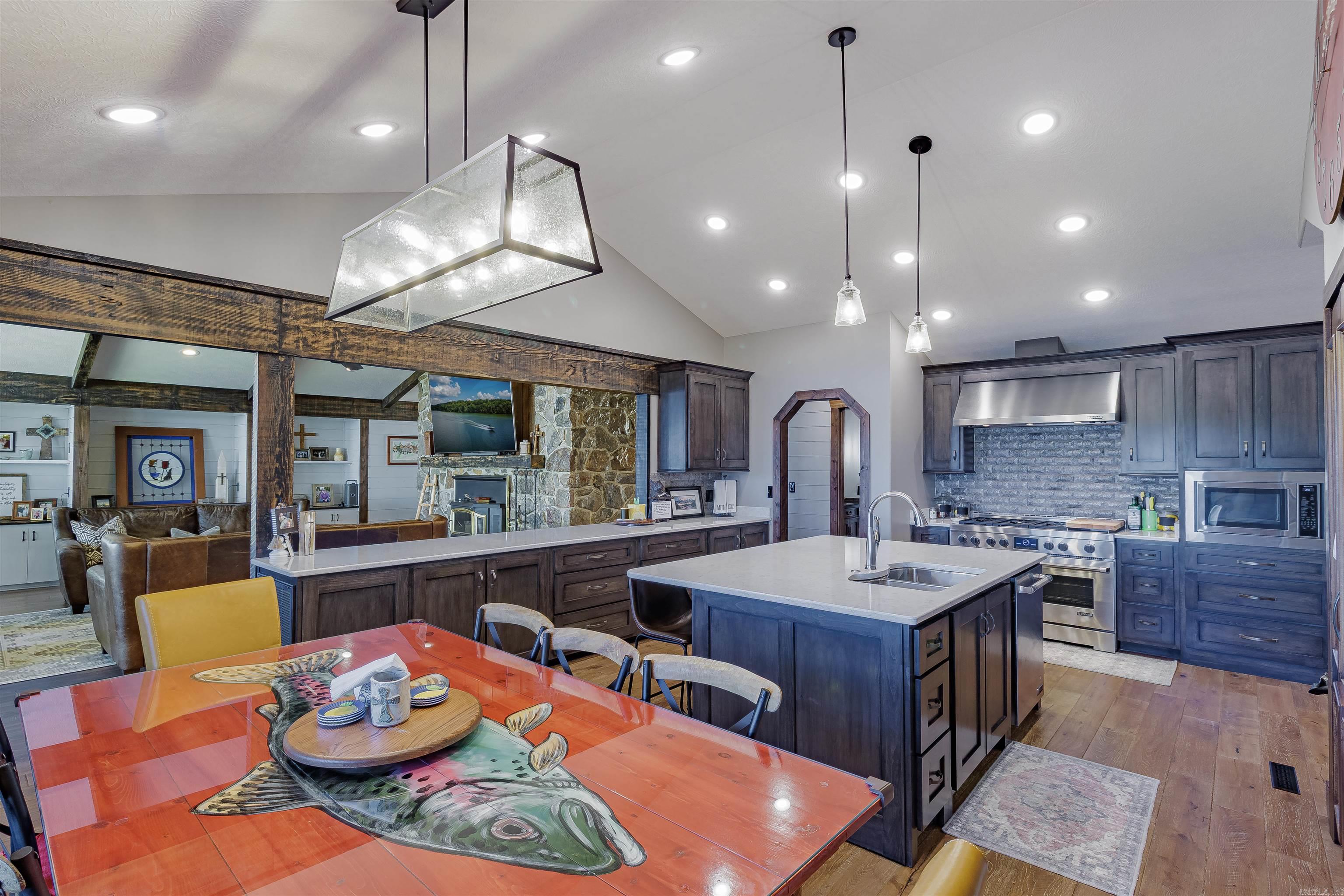 639 Sycamore Springs  Mountain Home, AR