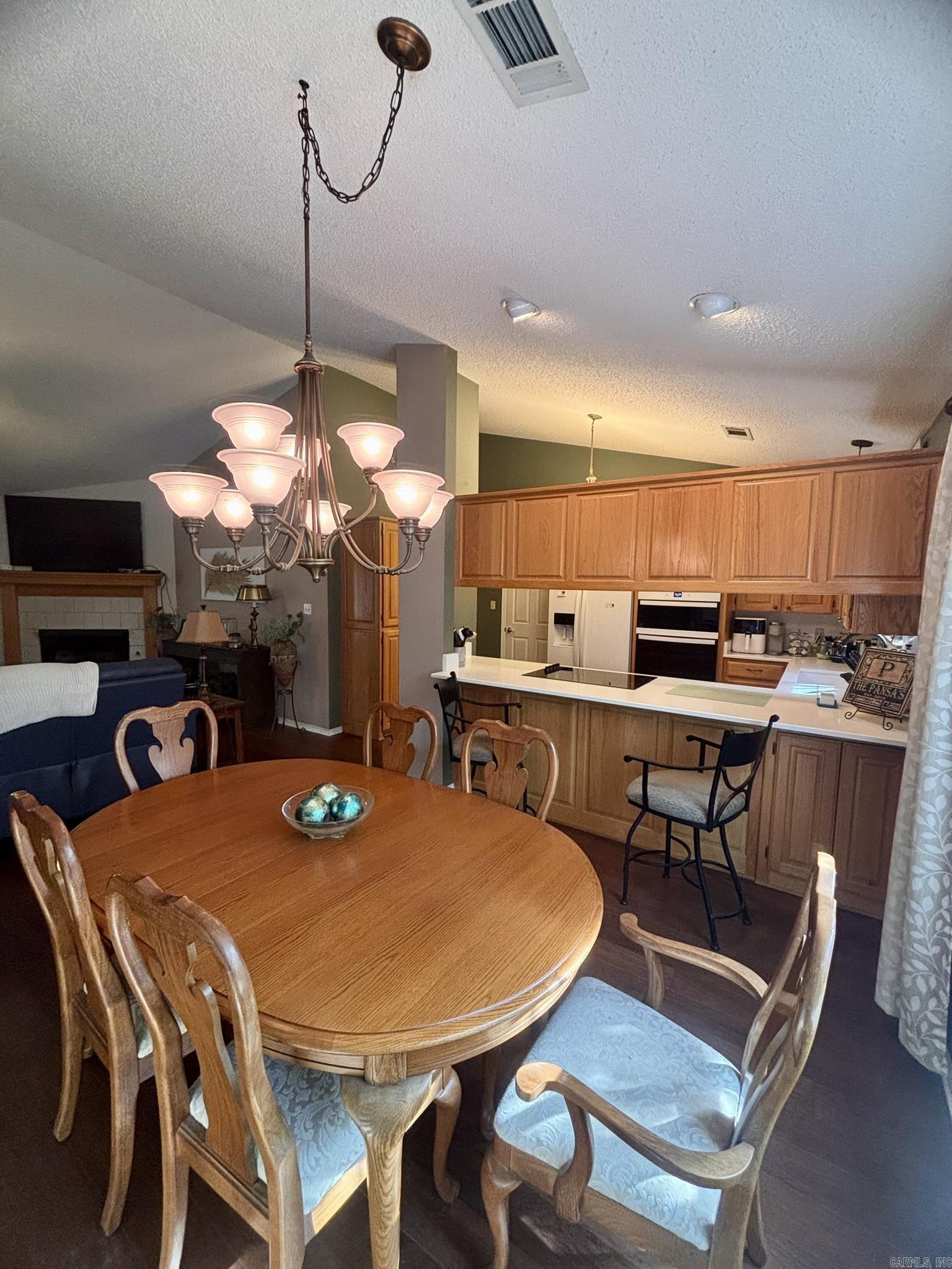 7 Inca  Hot Springs Village, AR