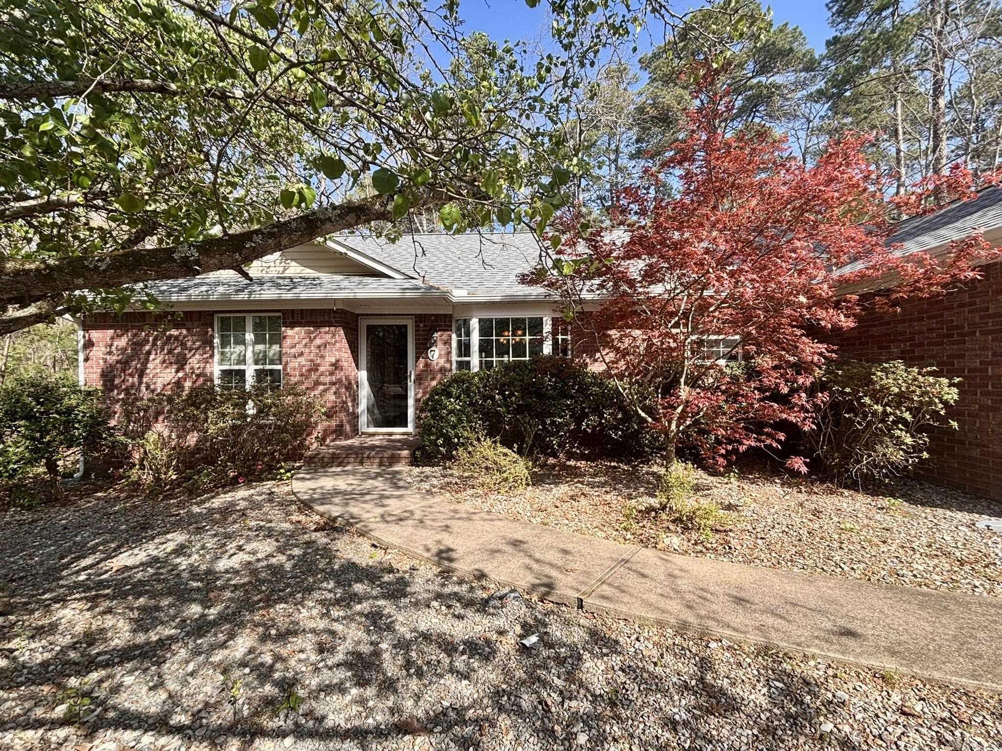 7 Inca  Hot Springs Village, AR