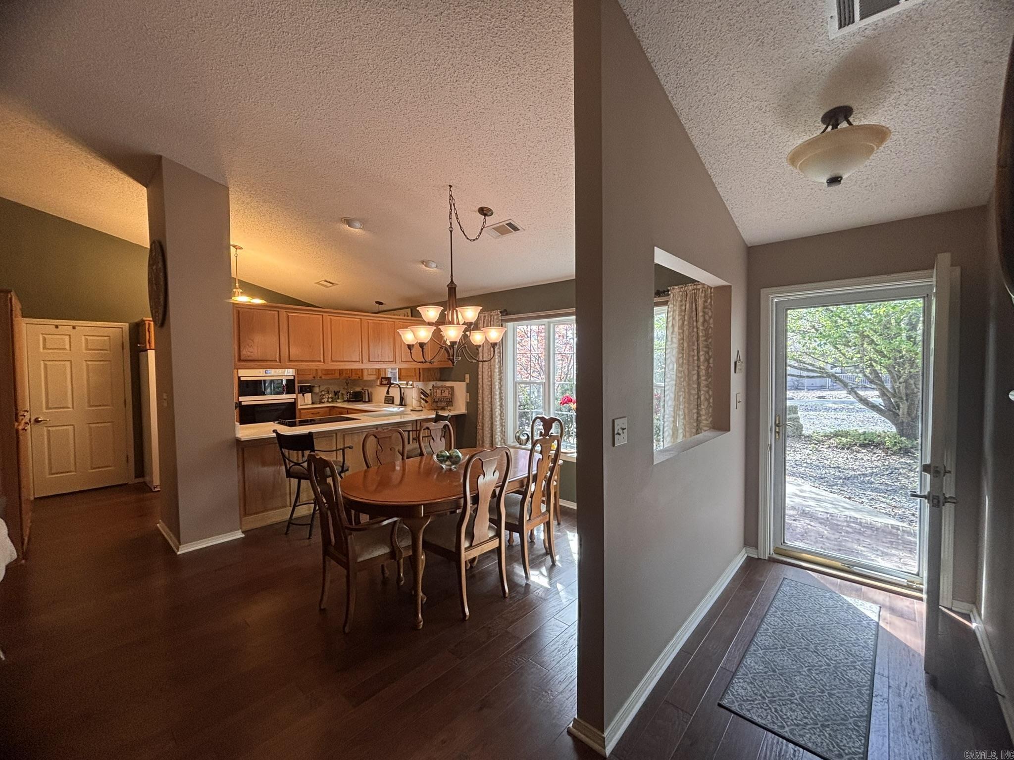 7 Inca  Hot Springs Village, AR