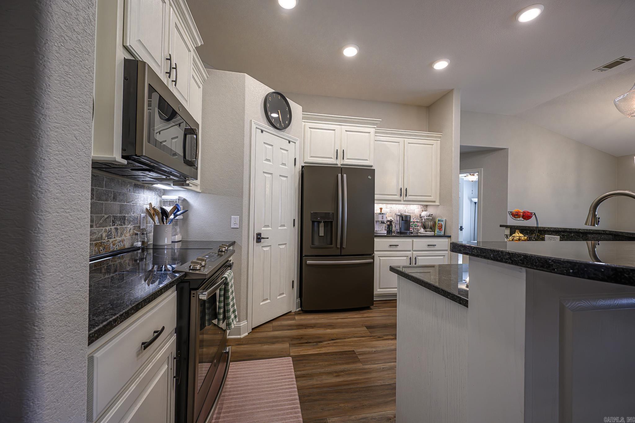 2501 Michelle Drive  Mena, AR