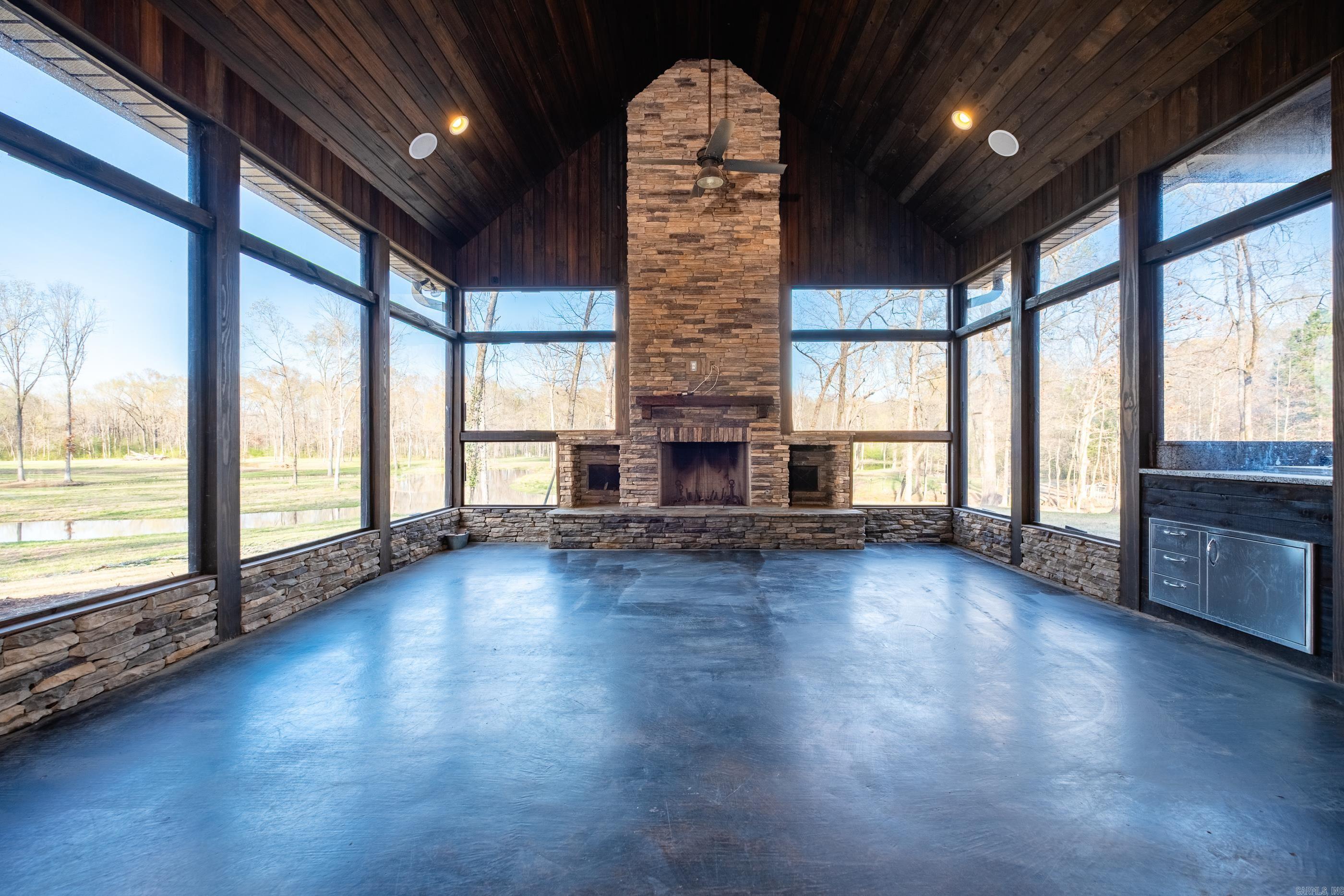 1720 Kellogg Acres Road  Sherwood, AR