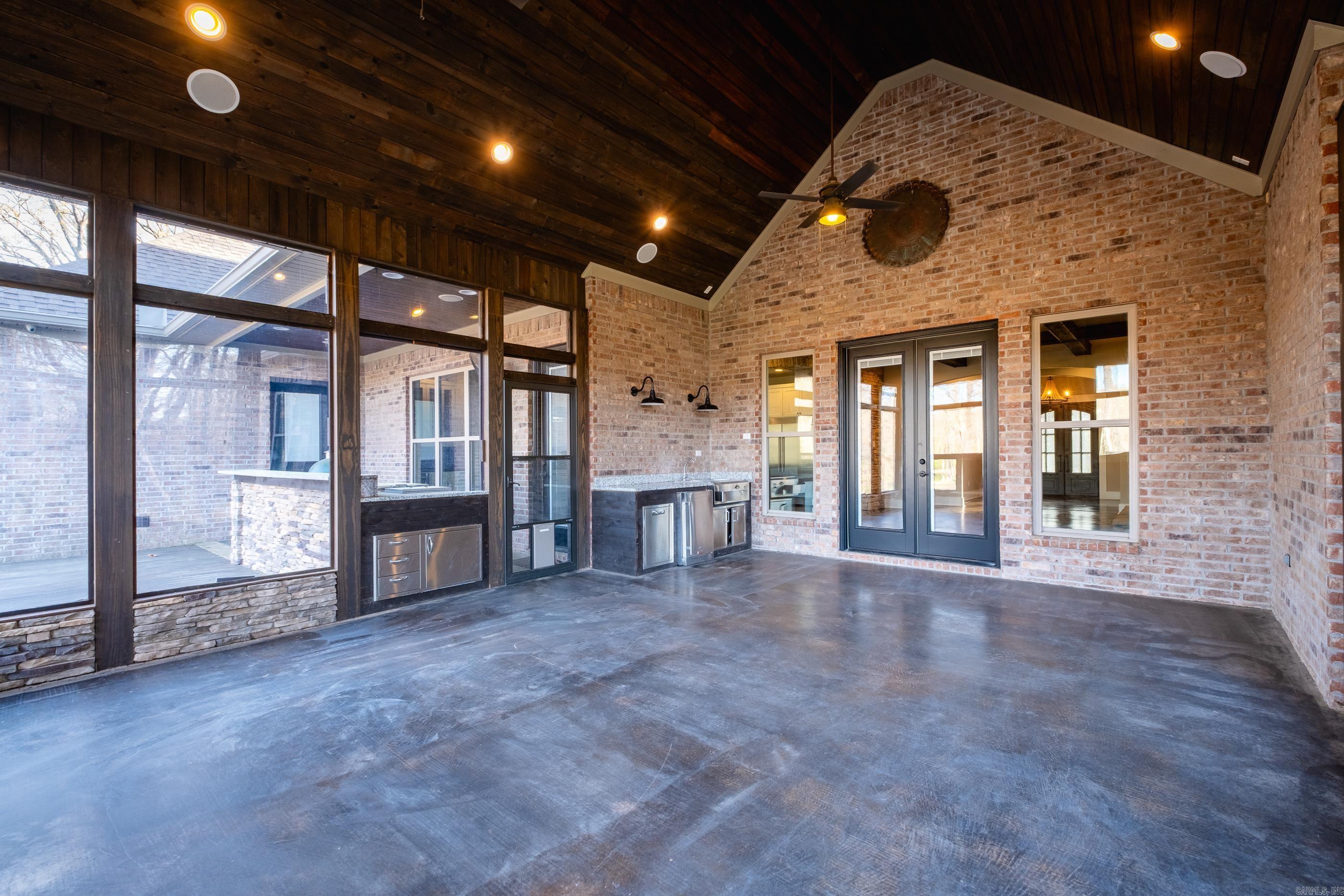 1720 Kellogg Acres Road  Sherwood, AR