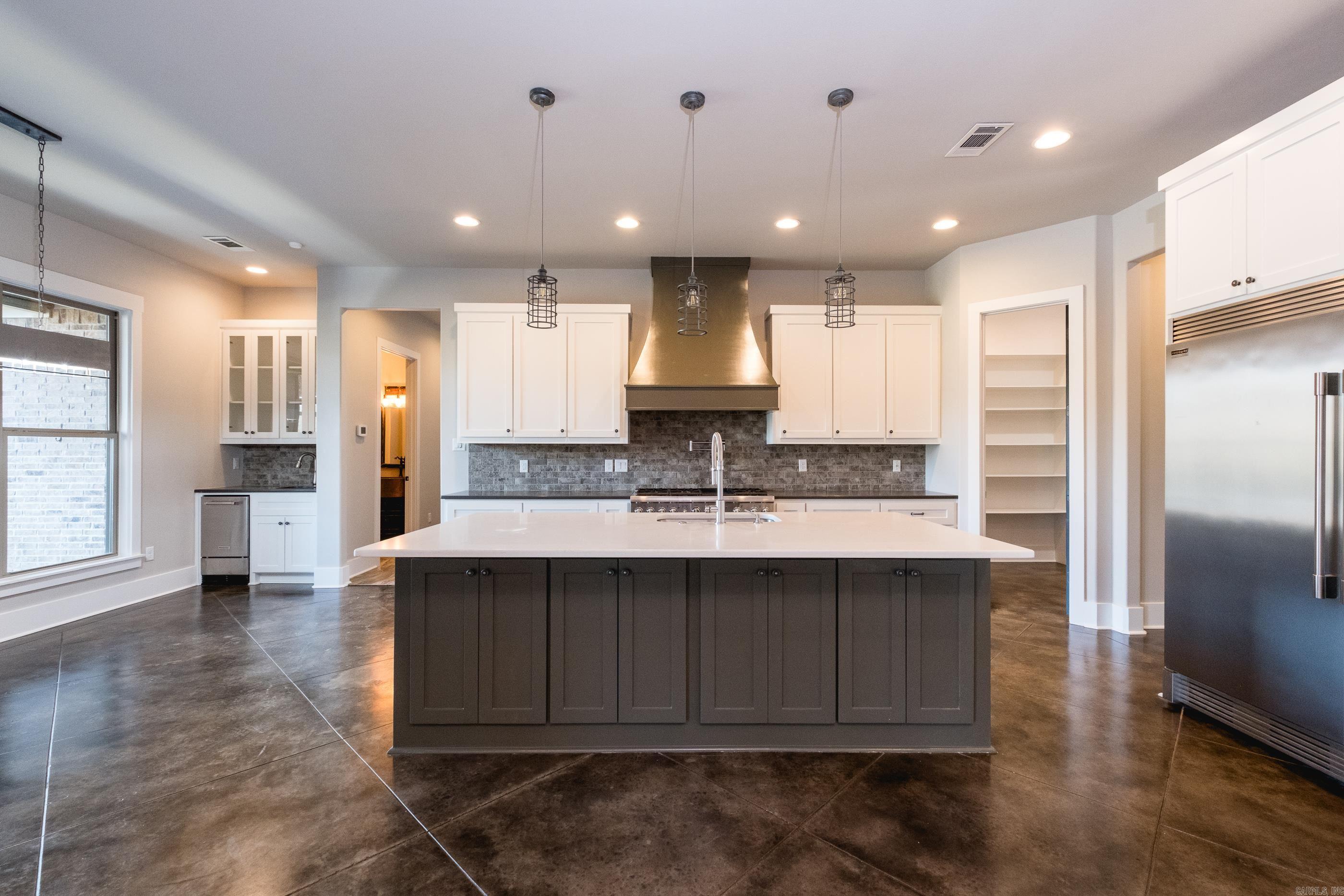 1720 Kellogg Acres Road  Sherwood, AR