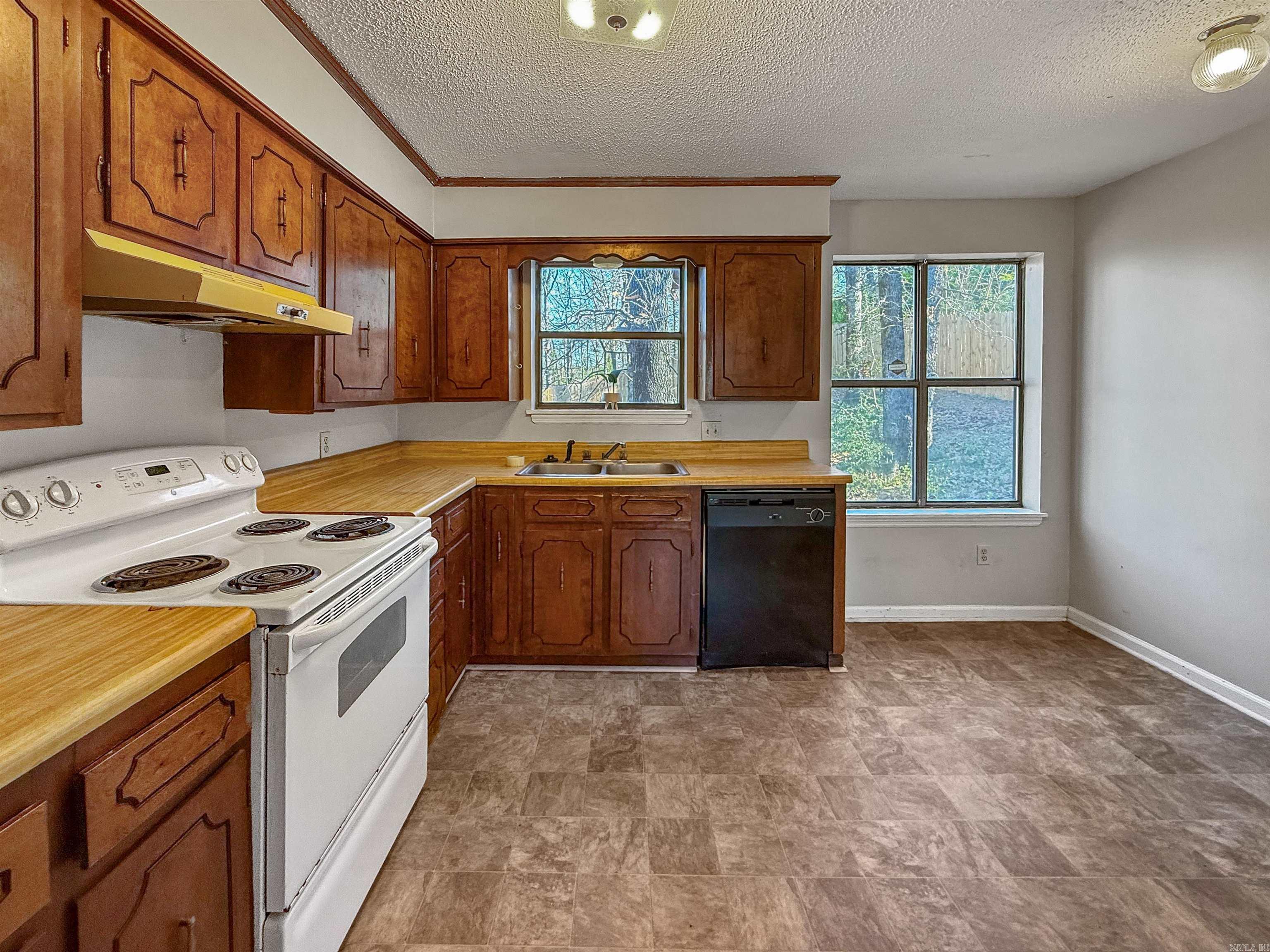 1501 W 58Th St  North Little Rock, AR