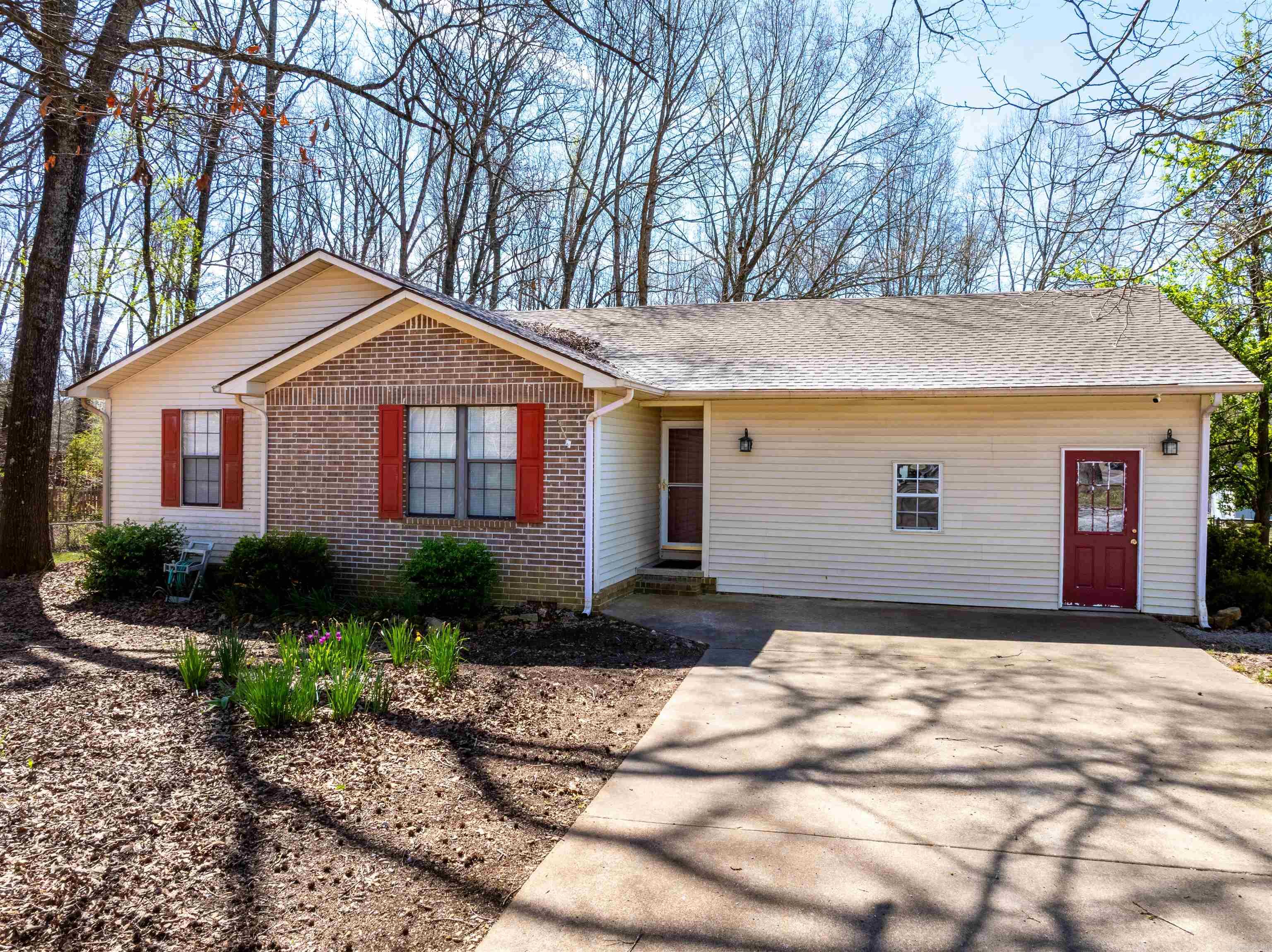 40 Chimney Rd  Batesville, AR