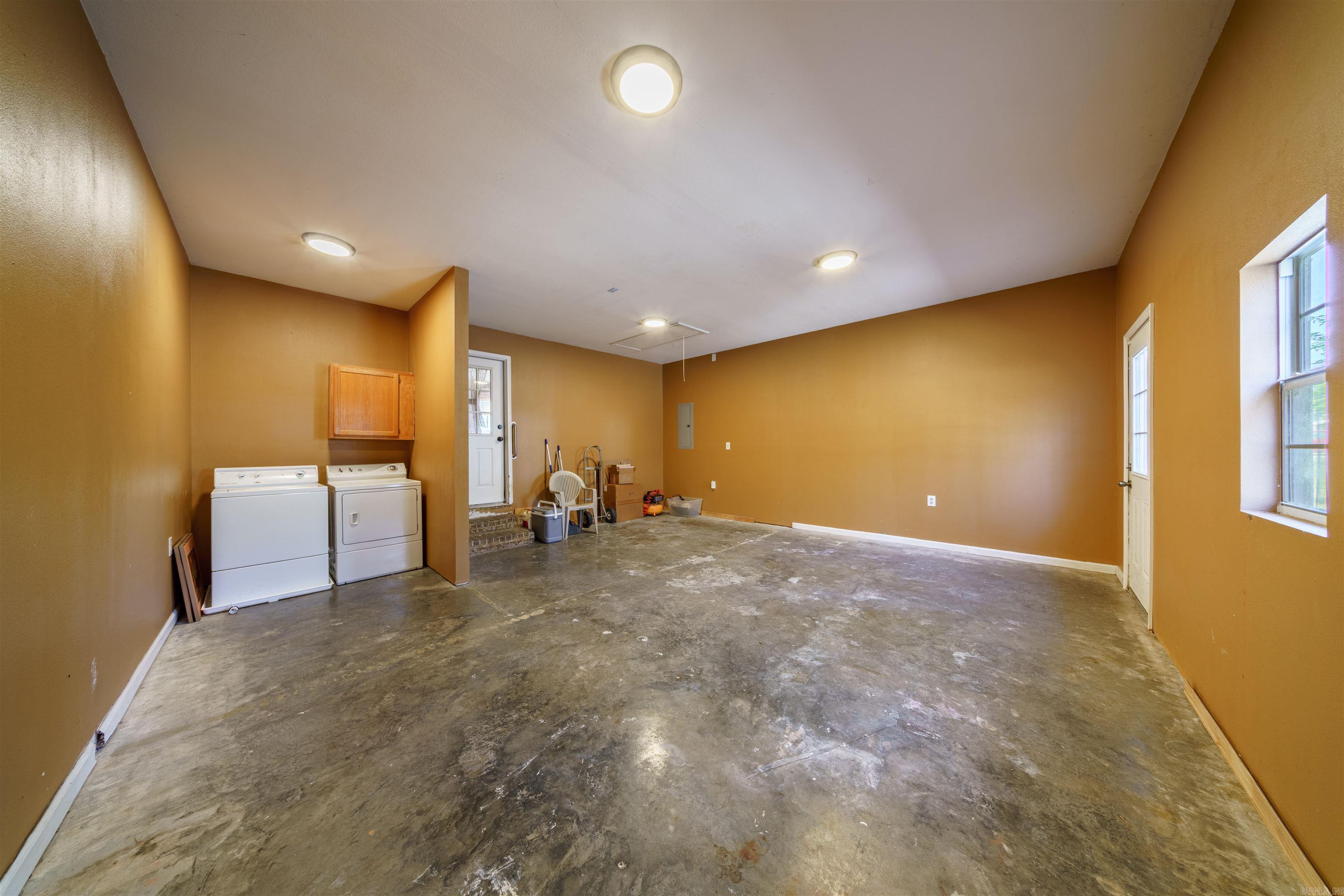 40 Chimney Rd Batesville, AR 72501