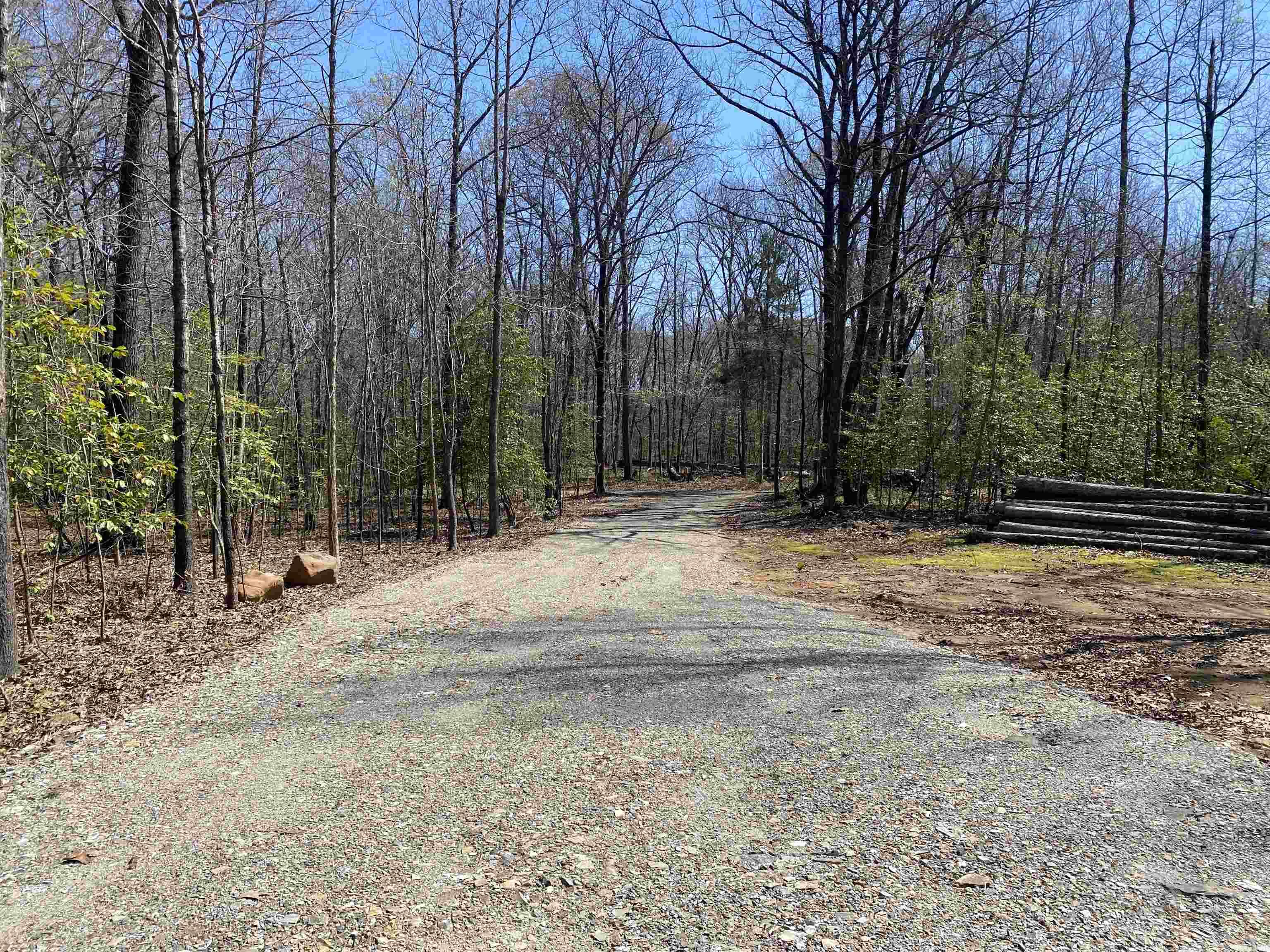 84 Creek Side  Mount Ida, AR