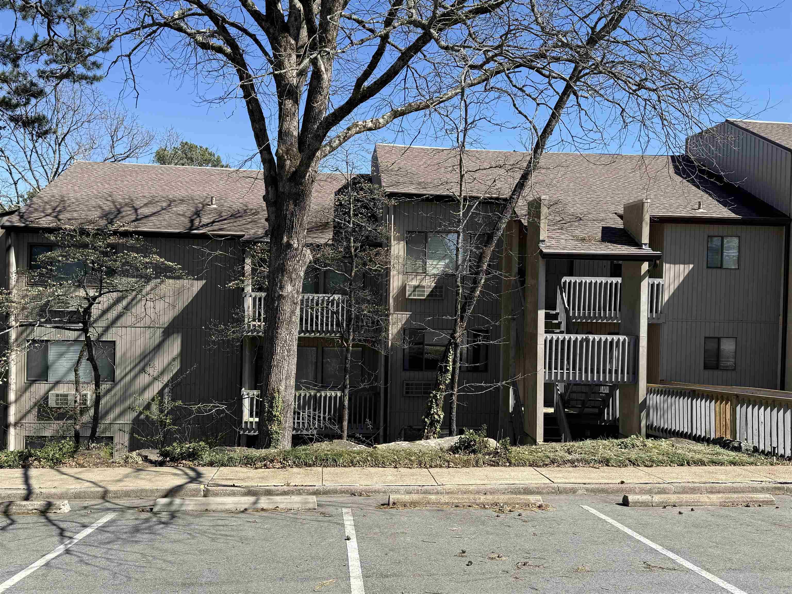 125 Chelsea #34  Fairfield Bay, AR