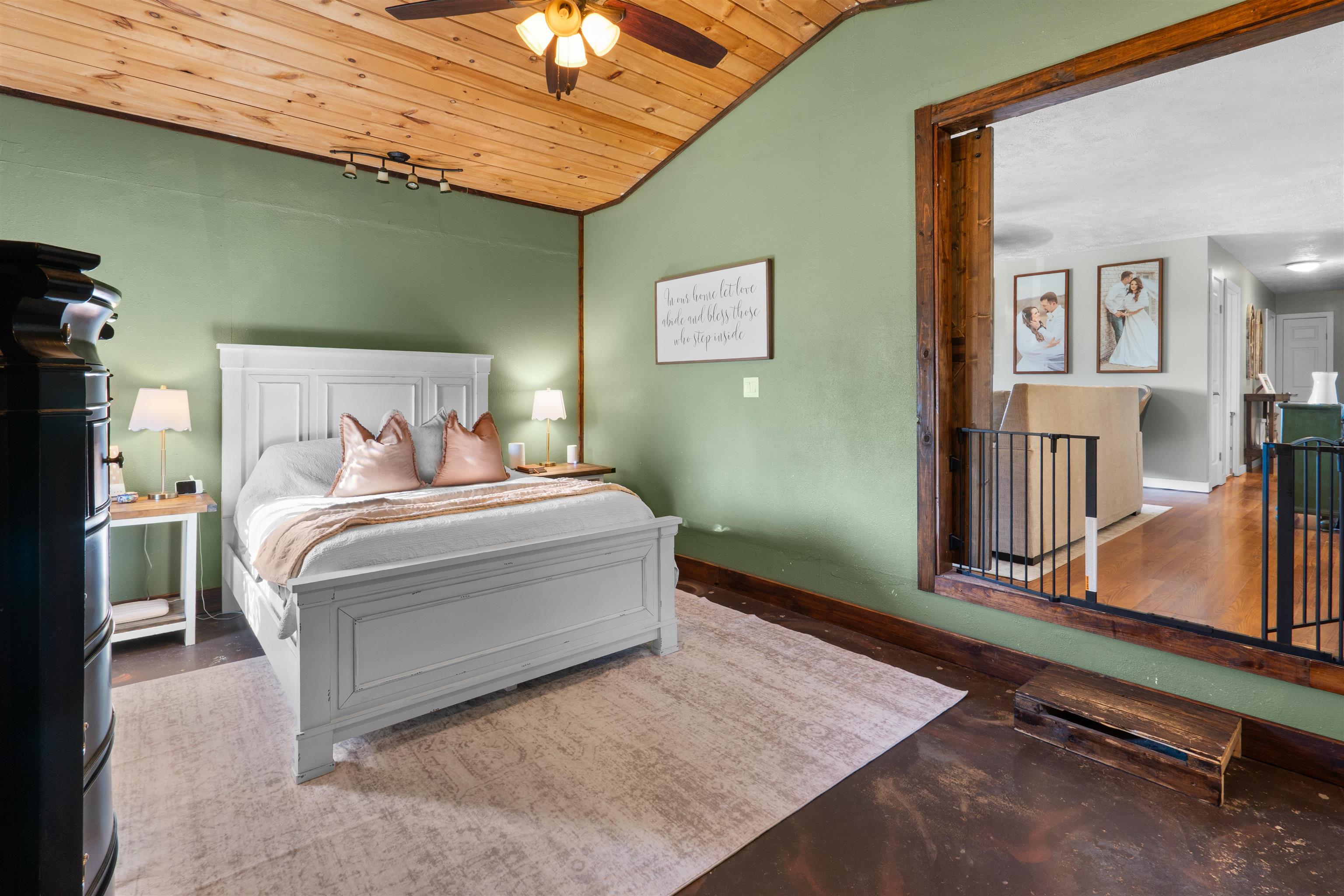 613 E 1st Street  Calico Rock, AR